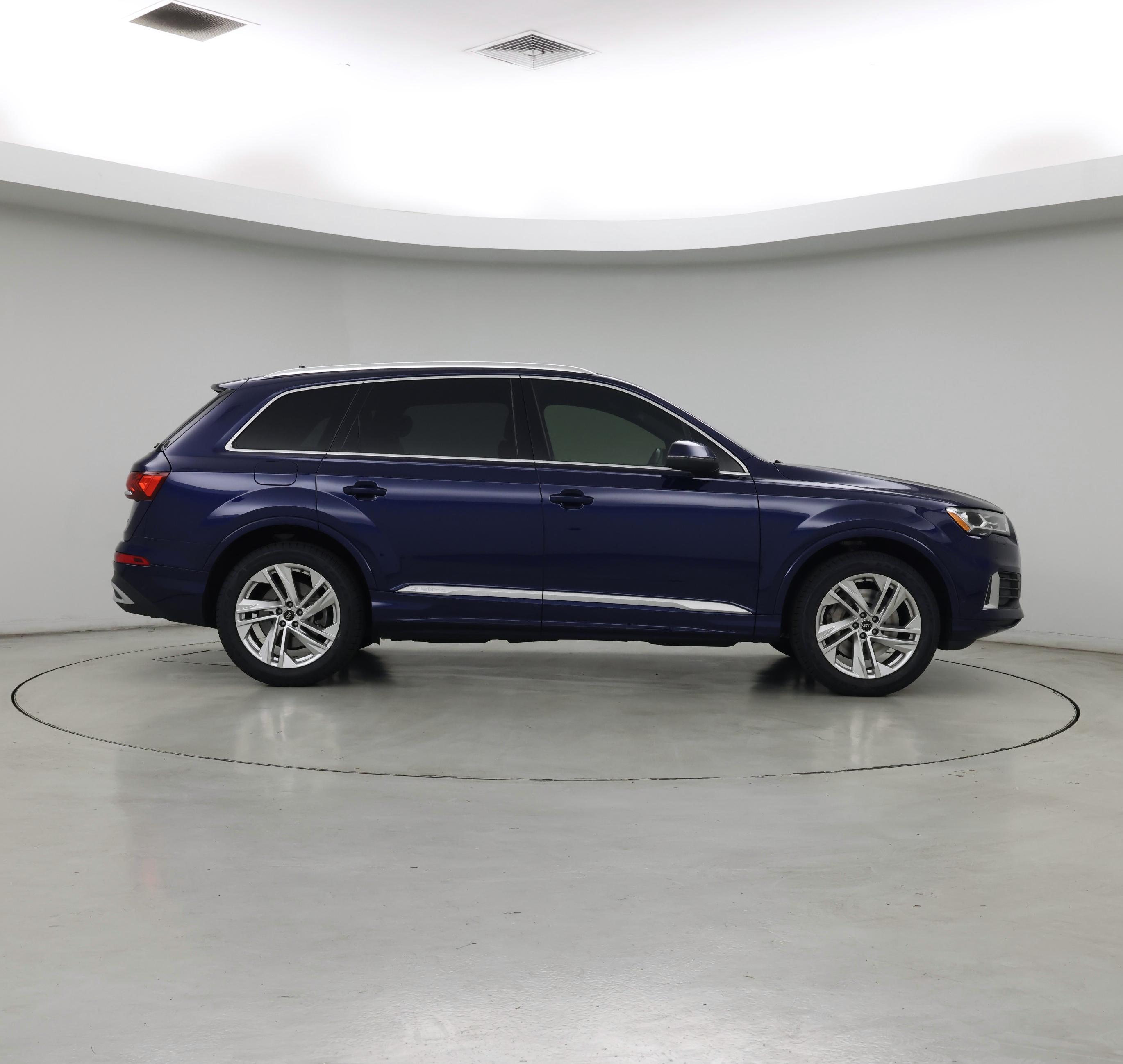 Thumbnail: 2021 Audi Q7 - 7