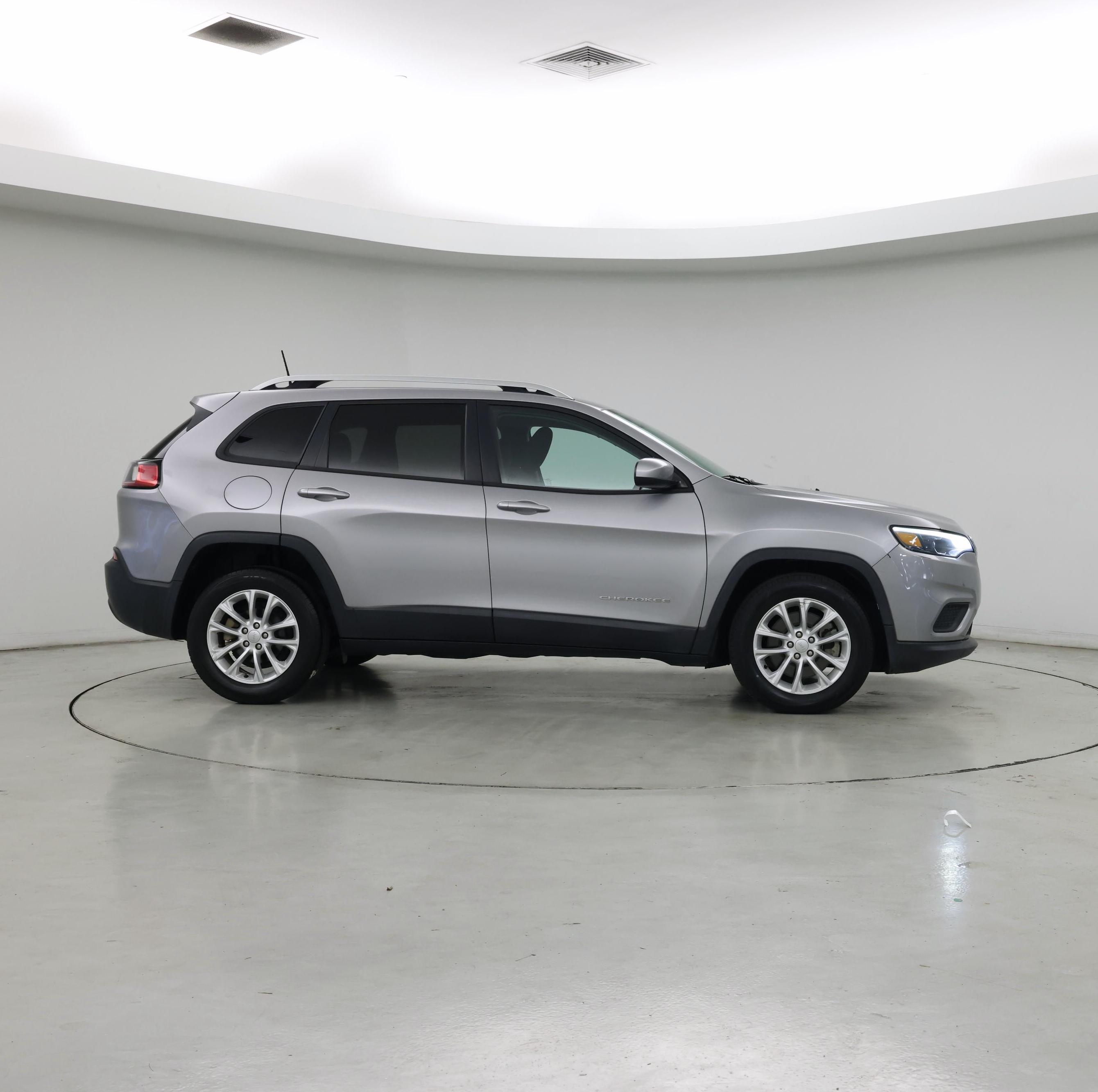 Thumbnail: 2020 Jeep Cherokee - 7