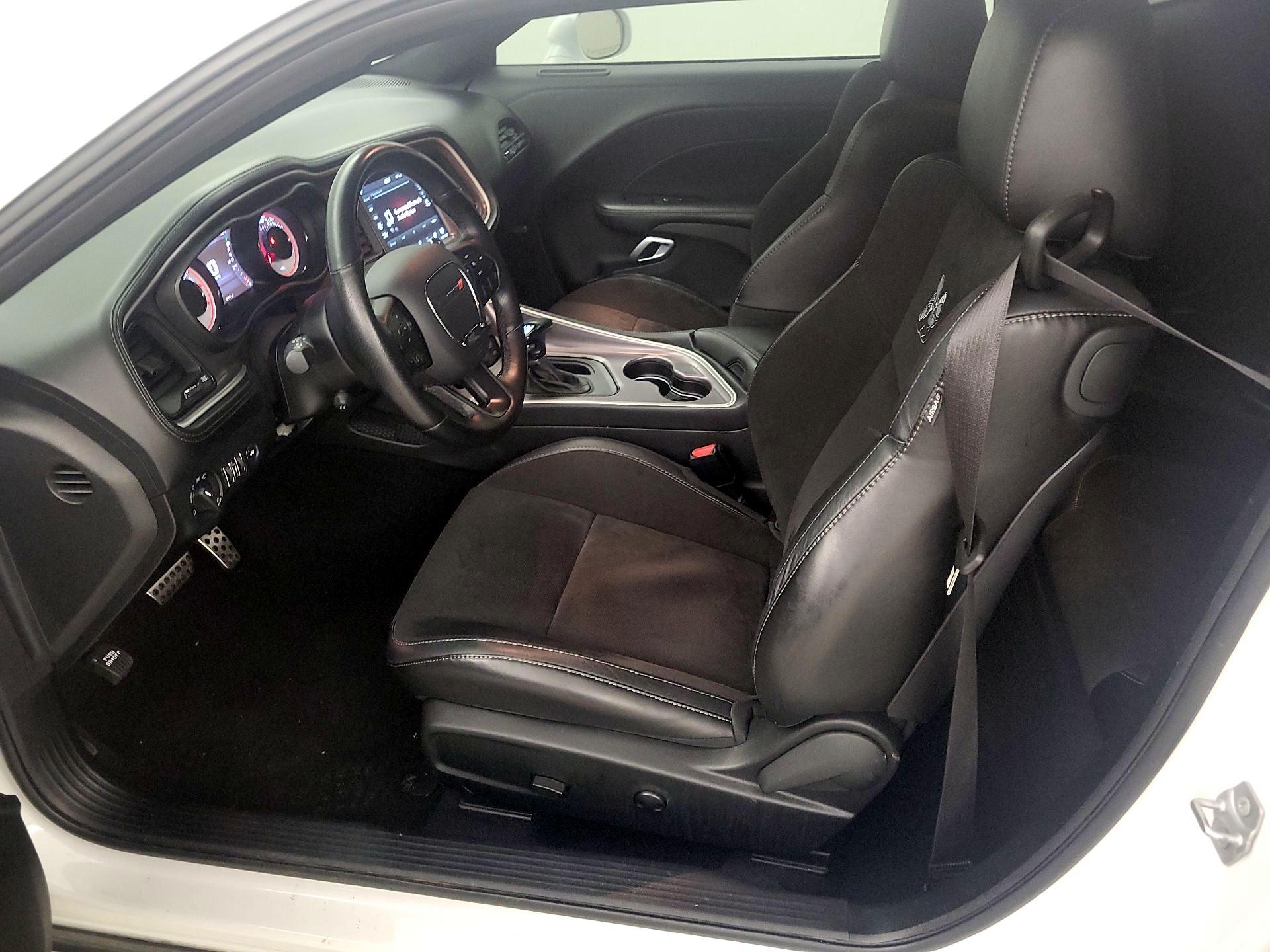 Thumbnail: 2022 Dodge Challenger - 11