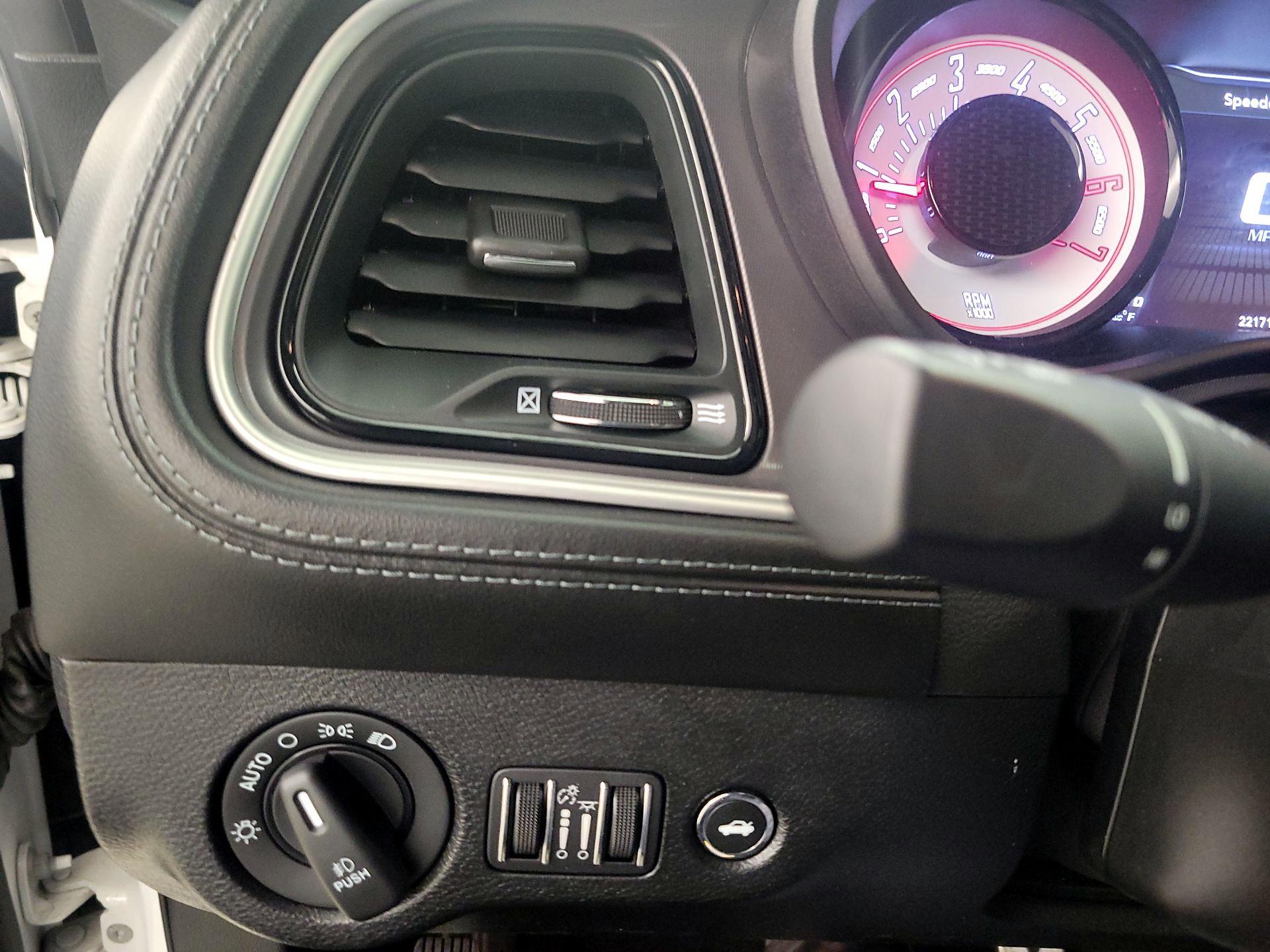 Thumbnail: 2022 Dodge Challenger - 13