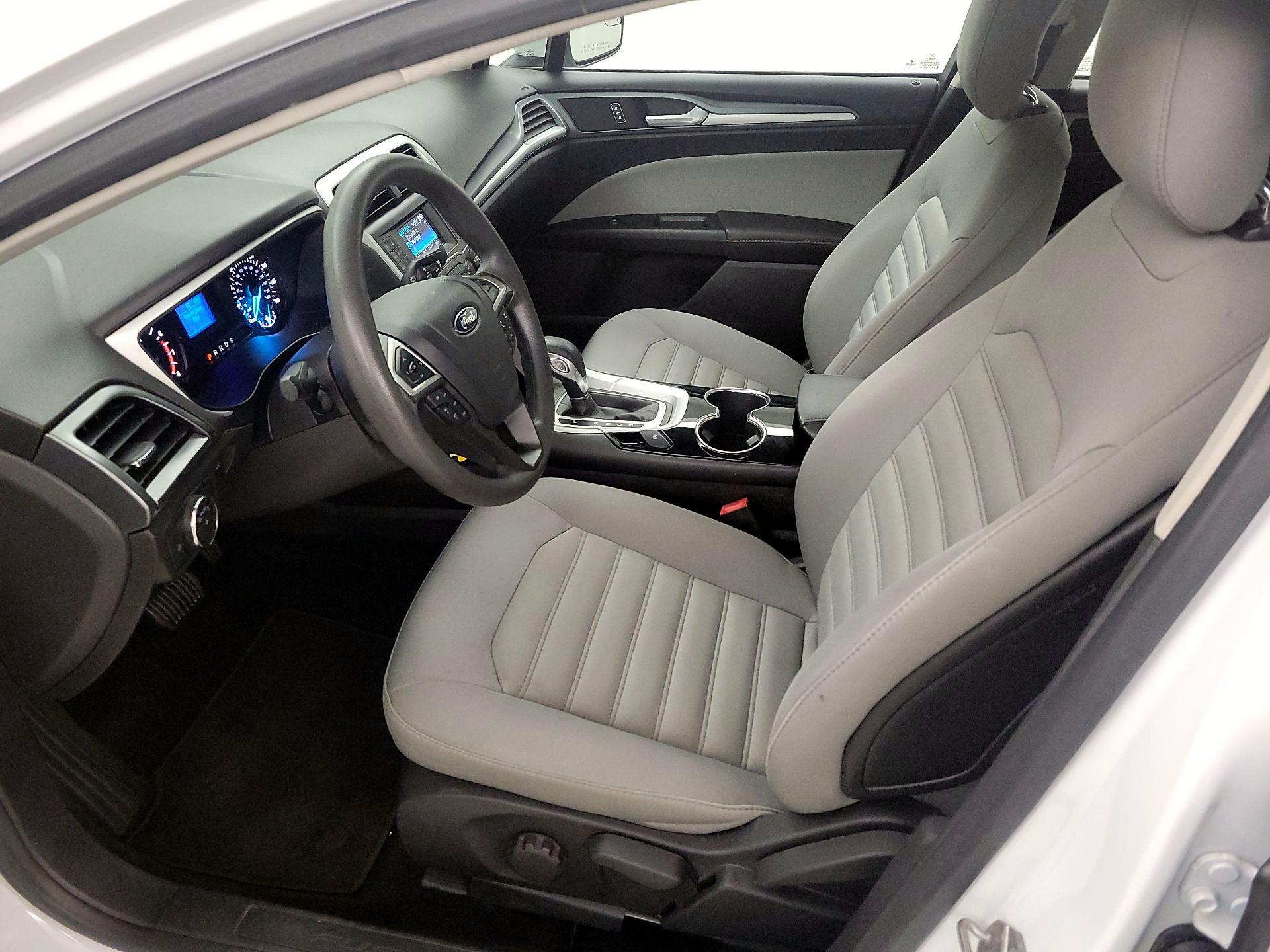 Thumbnail: 2014 Ford Fusion - 11