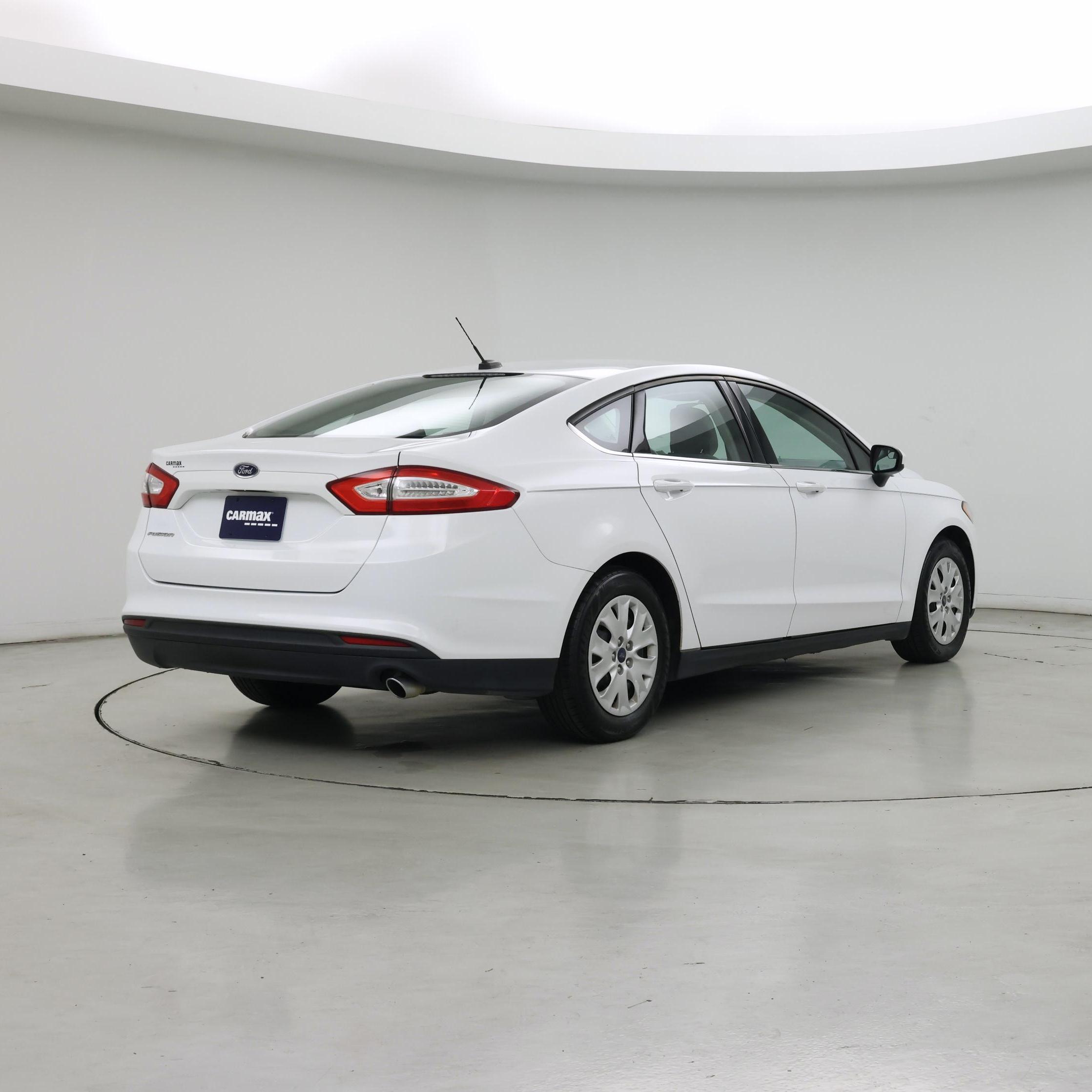 Thumbnail: 2014 Ford Fusion - 8