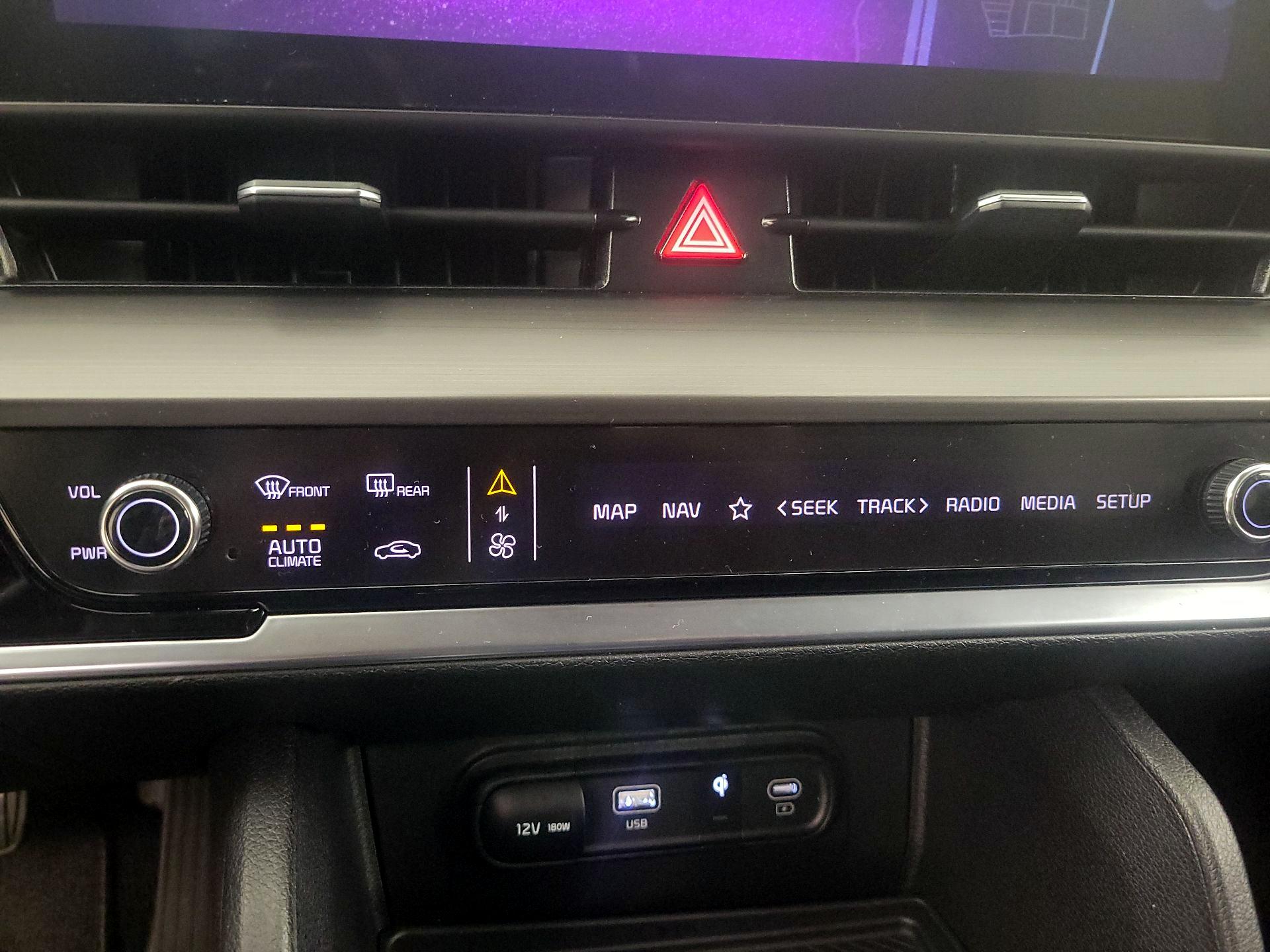 Thumbnail: 2025 Kia Sportage - 17