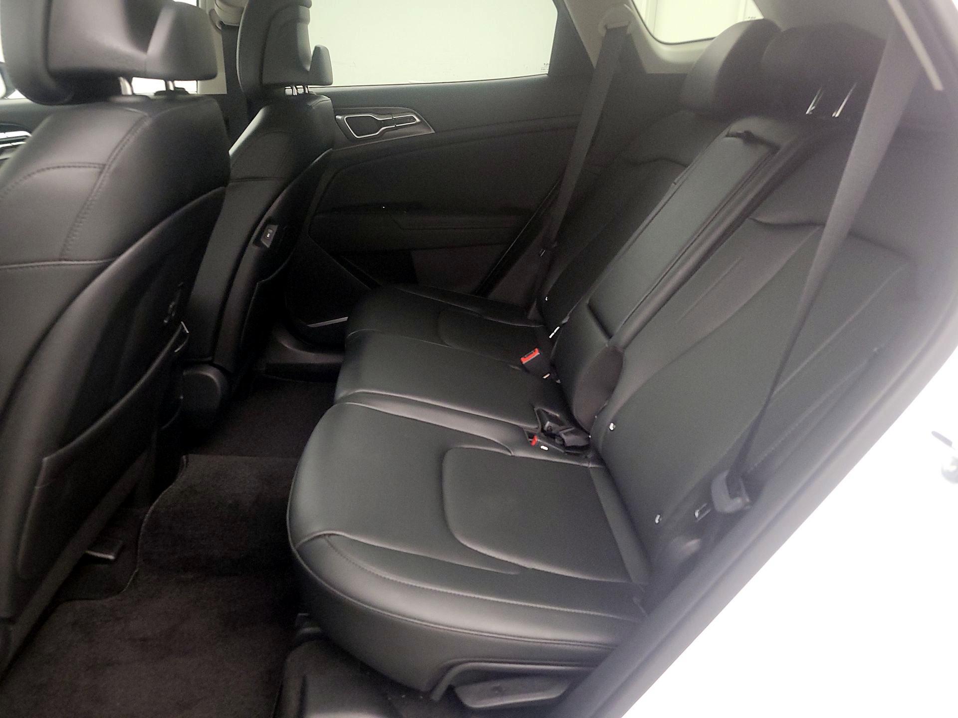 Thumbnail: 2025 Kia Sportage - 20