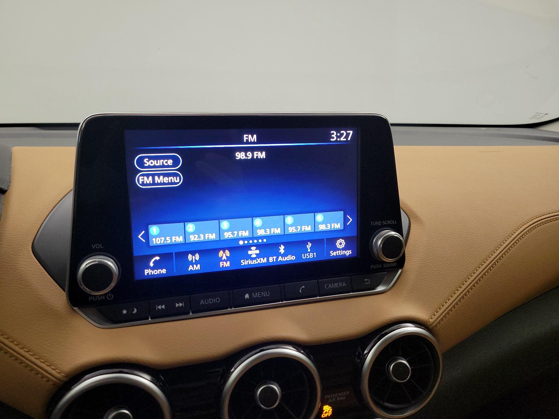 Thumbnail: 2022 Nissan Sentra - 15