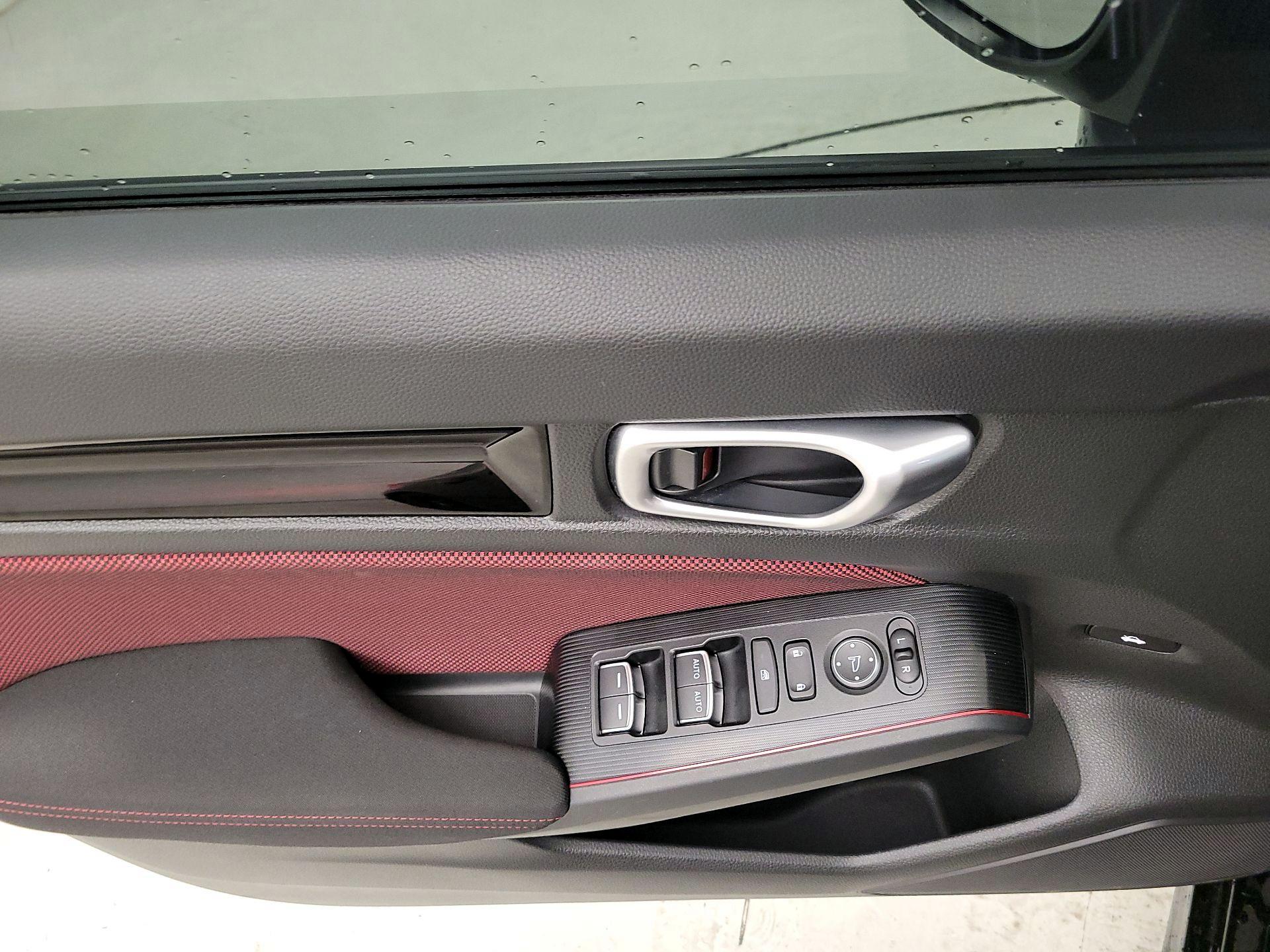 Thumbnail: 2024 Honda Civic - 12