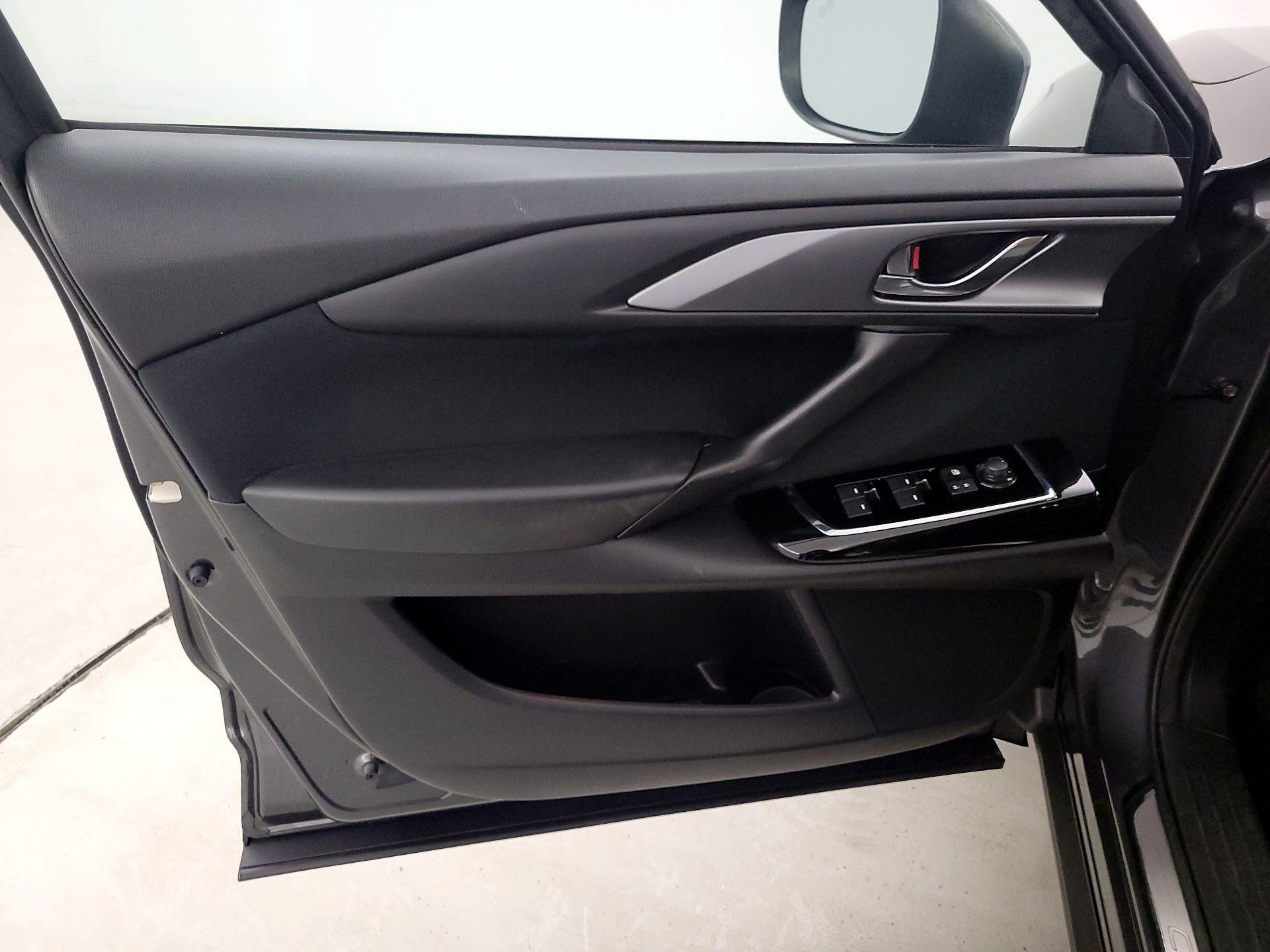 Thumbnail: 2021 Mazda CX-9 - 12