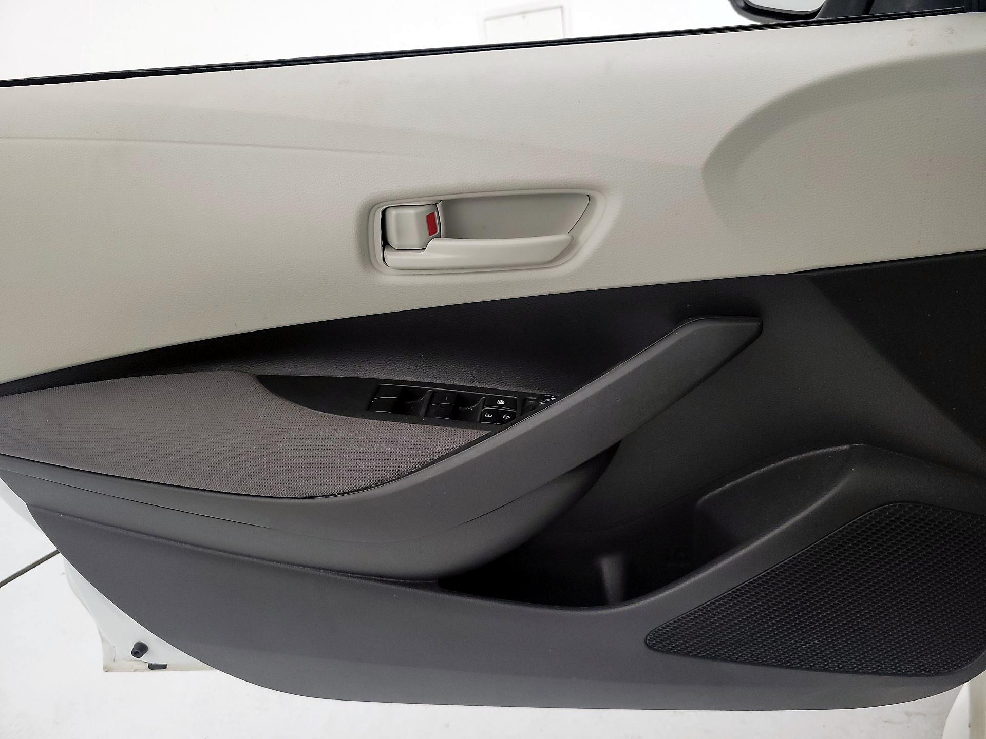 Thumbnail: 2025 Toyota Corolla - 12