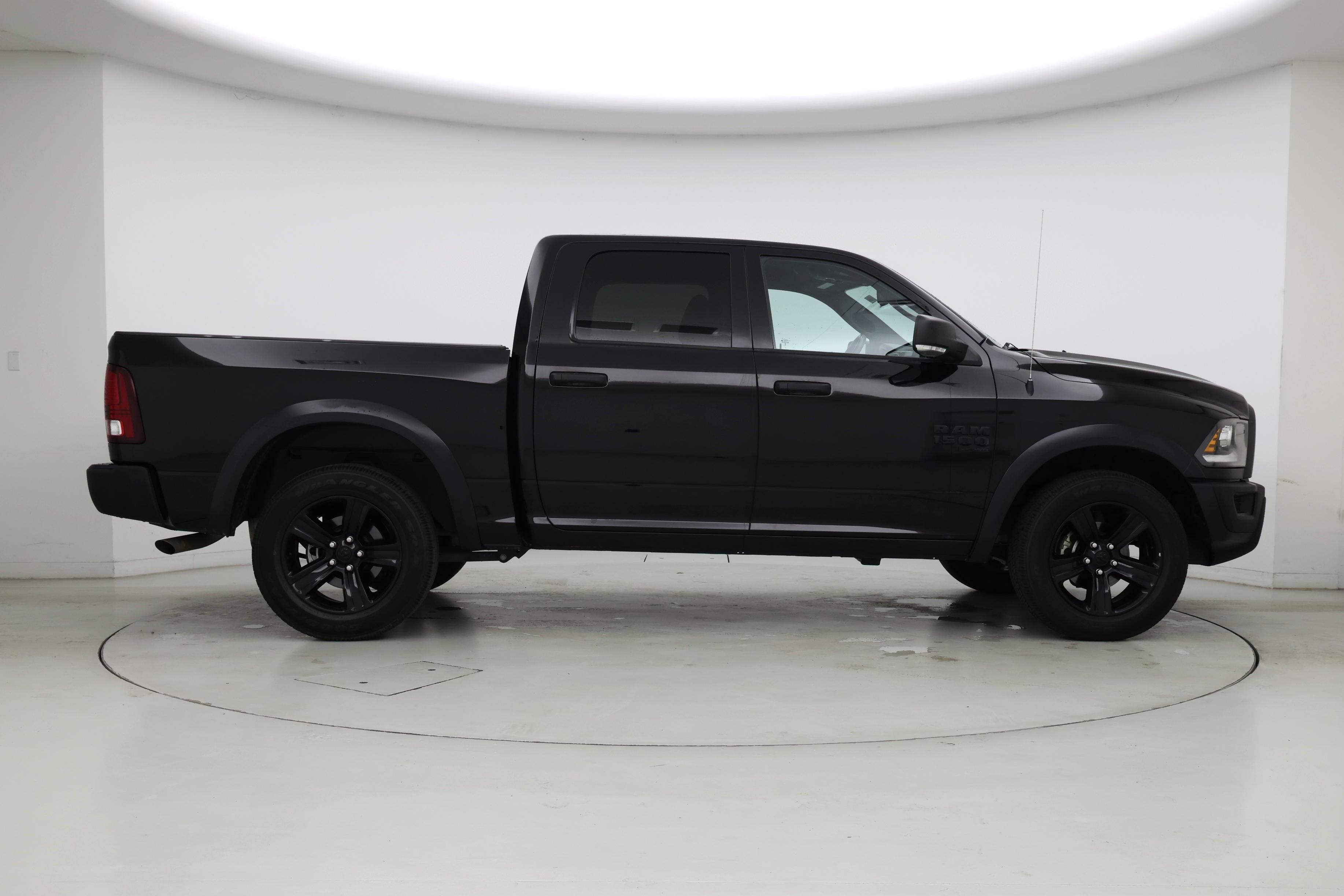 Thumbnail: 2024 RAM 1500 Classic - 7