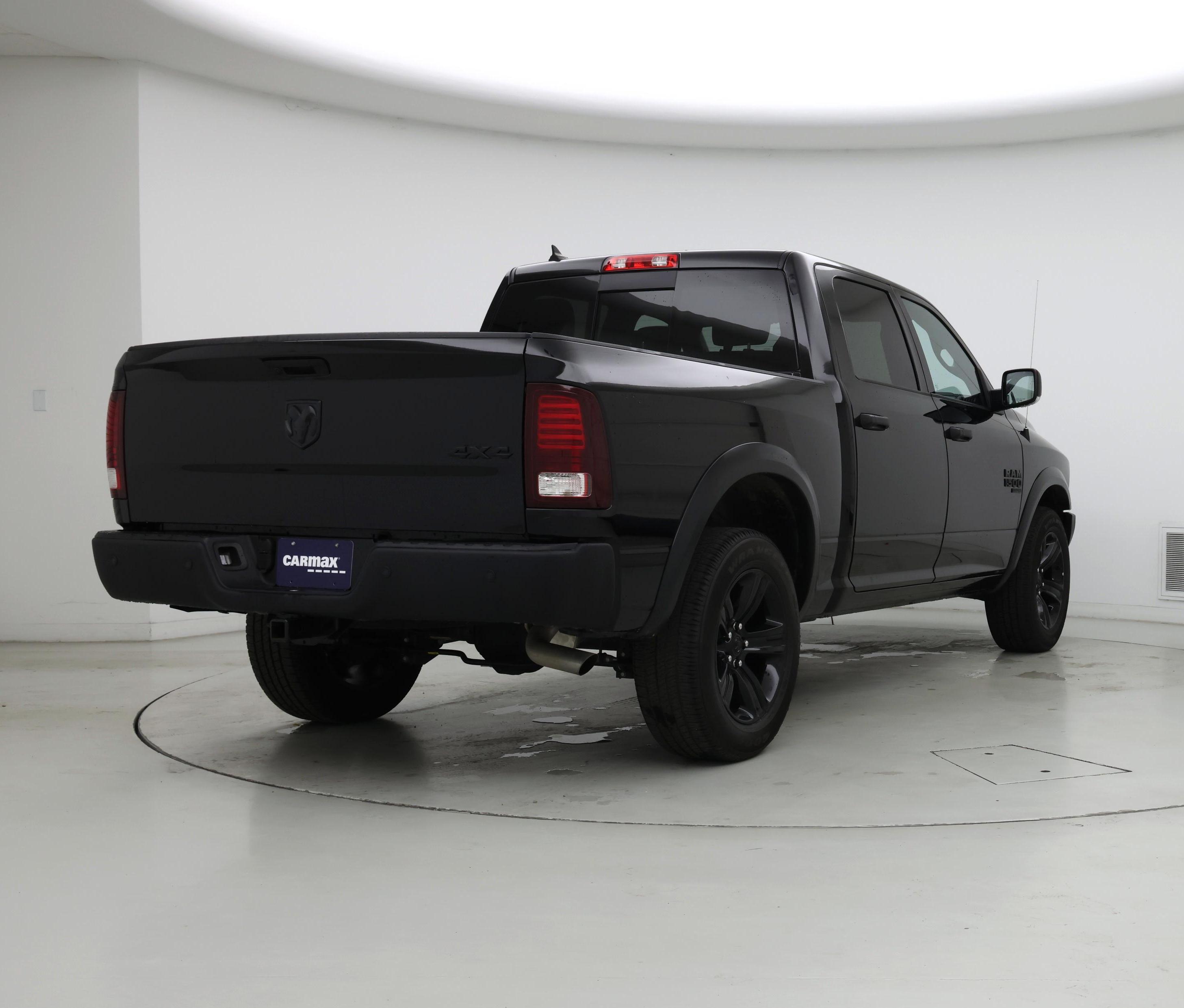 Thumbnail: 2024 RAM 1500 Classic - 8