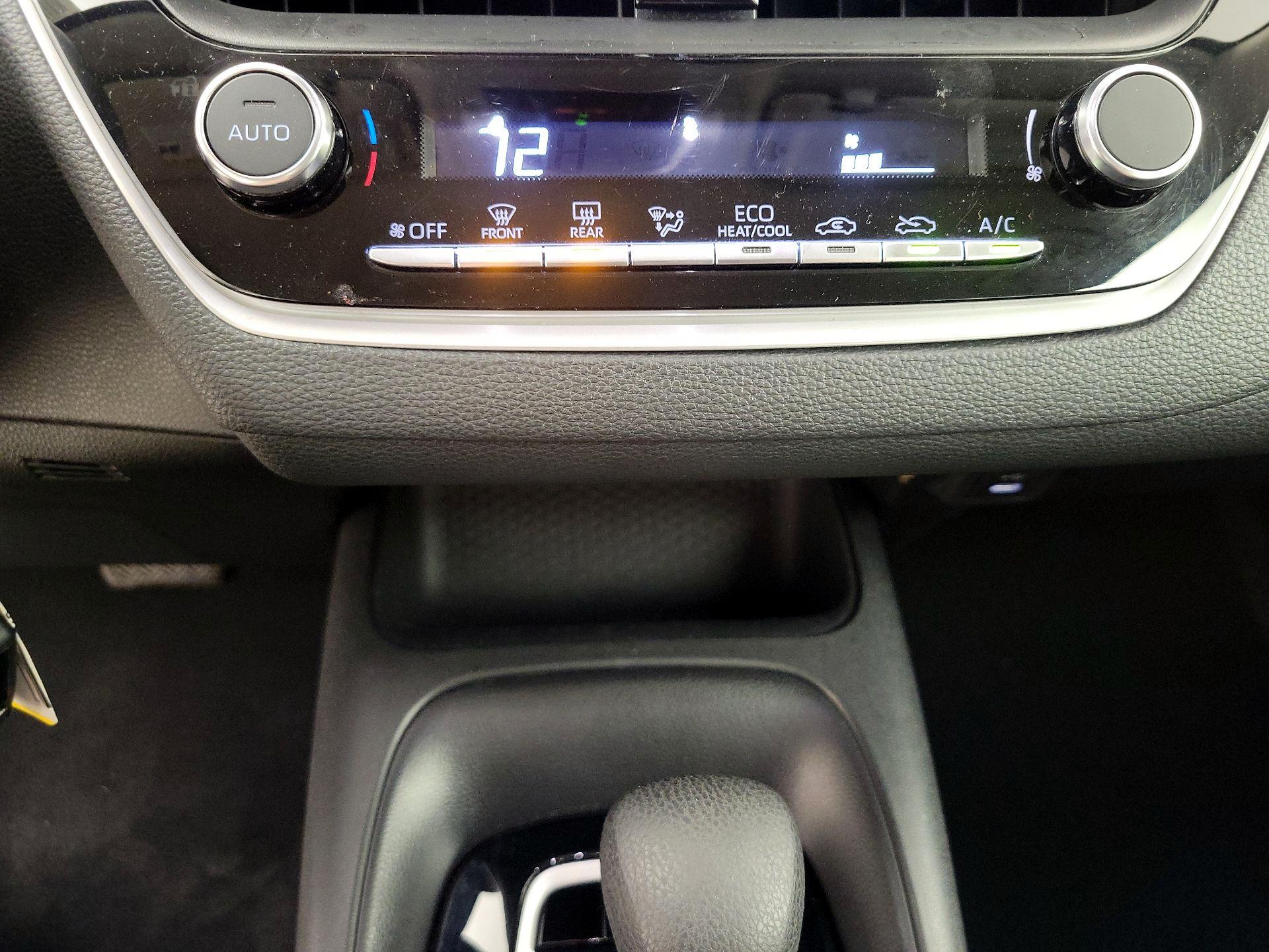 Thumbnail: 2024 Toyota Corolla - 16