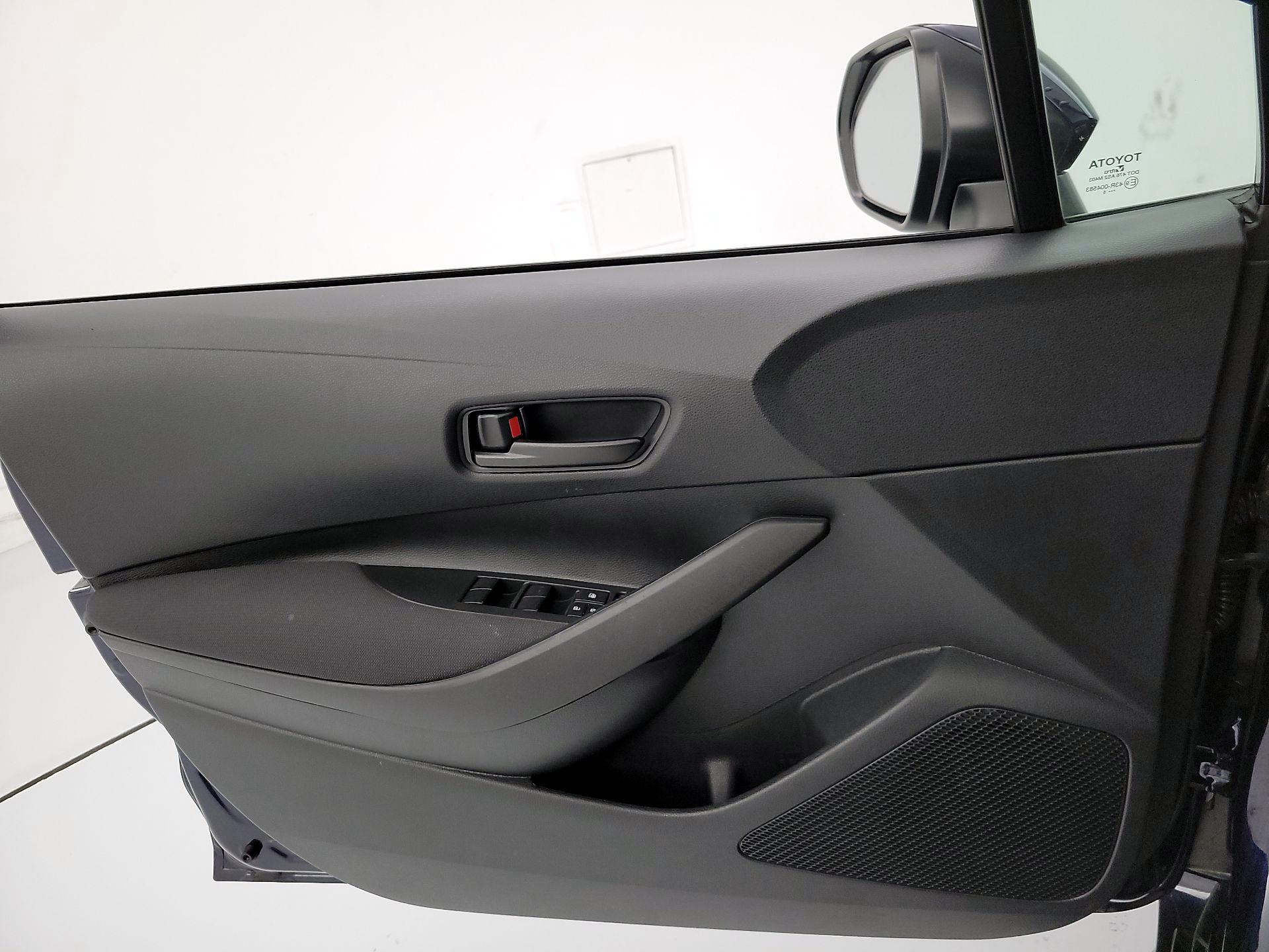 Thumbnail: 2025 Toyota Corolla - 12