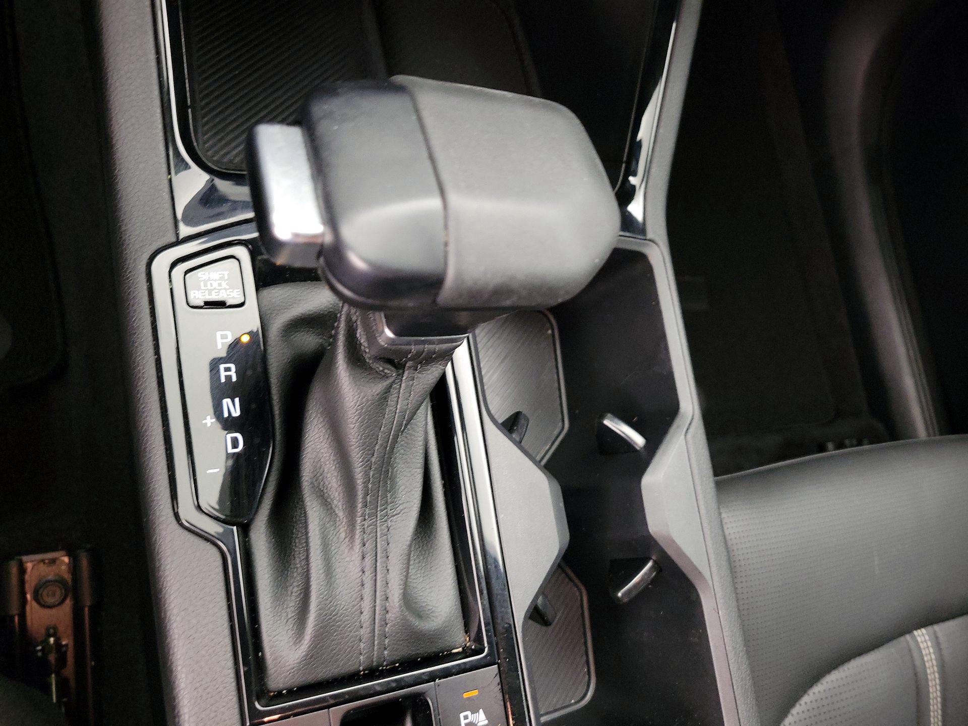 Thumbnail: 2025 Kia K5 - 18