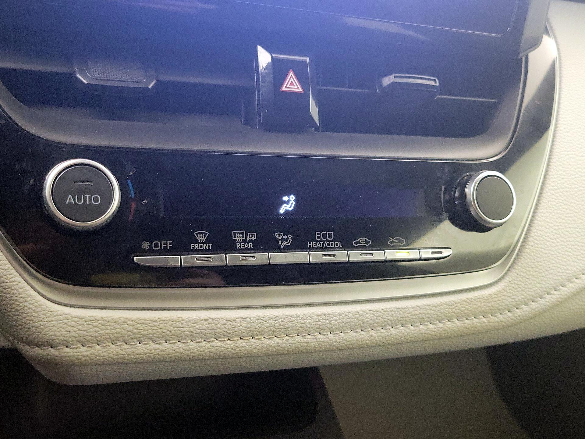 Thumbnail: 2024 Toyota Corolla - 17