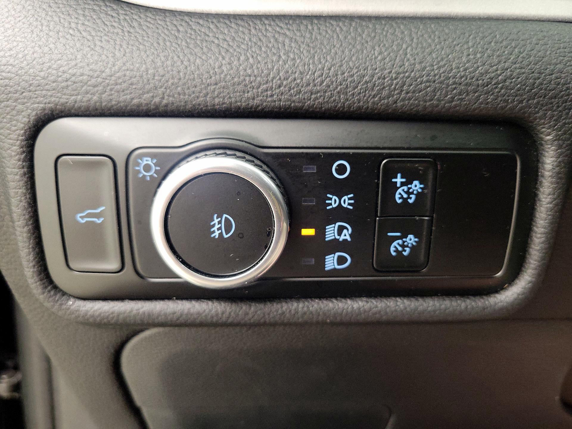 Thumbnail: 2024 Ford Explorer - 13