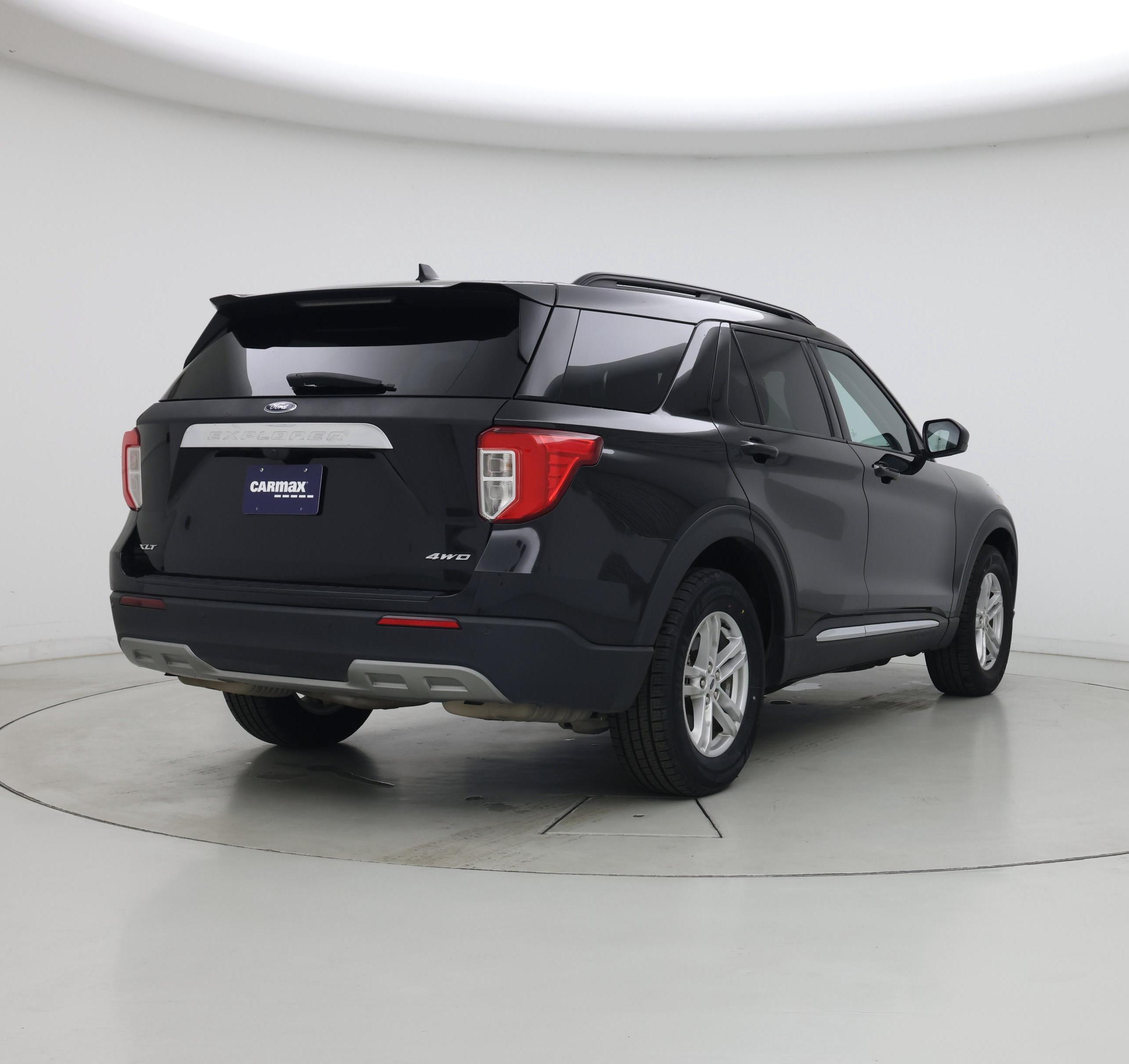 Thumbnail: 2024 Ford Explorer - 8