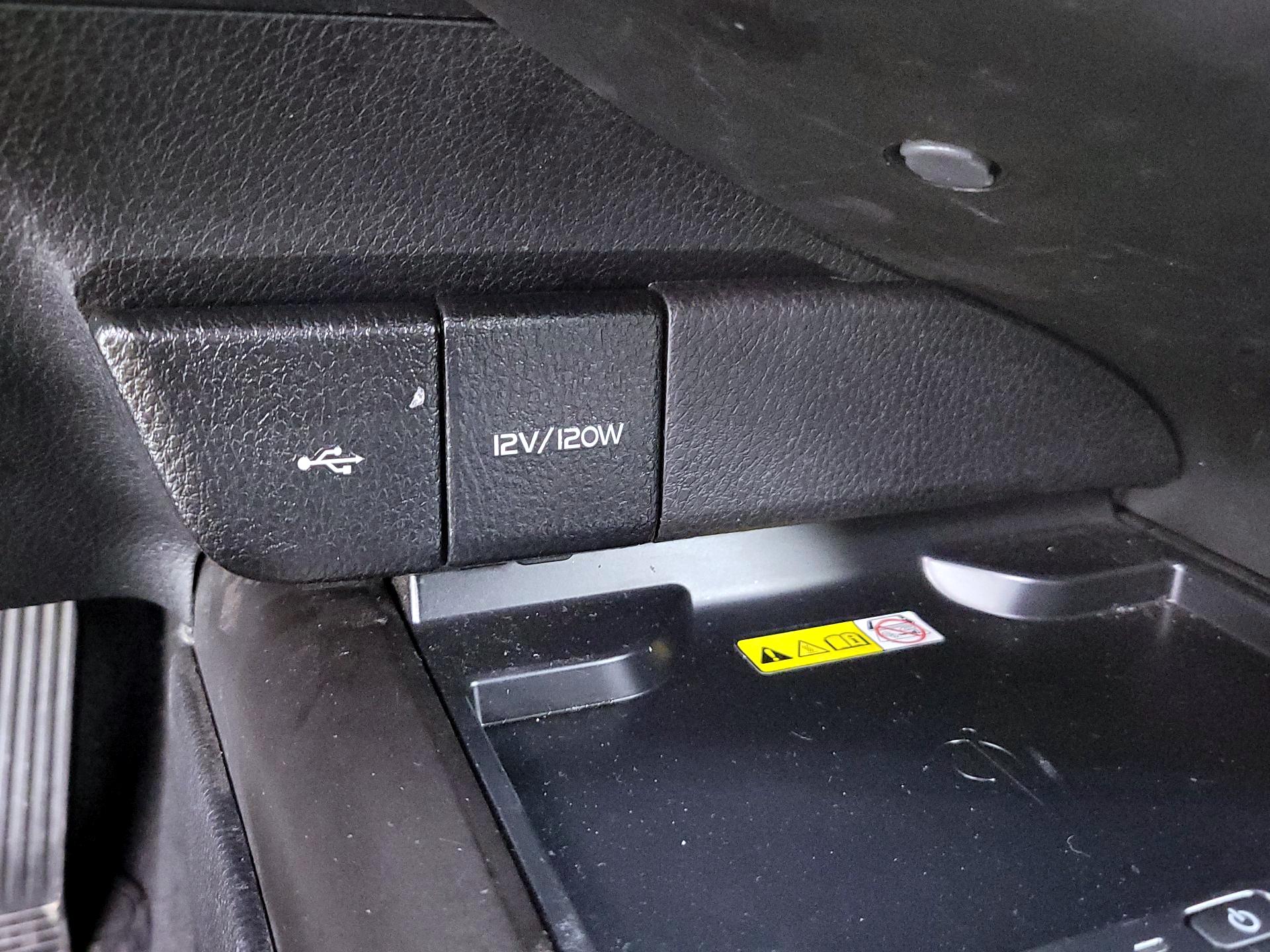 Thumbnail: 2024 Toyota Camry - 19