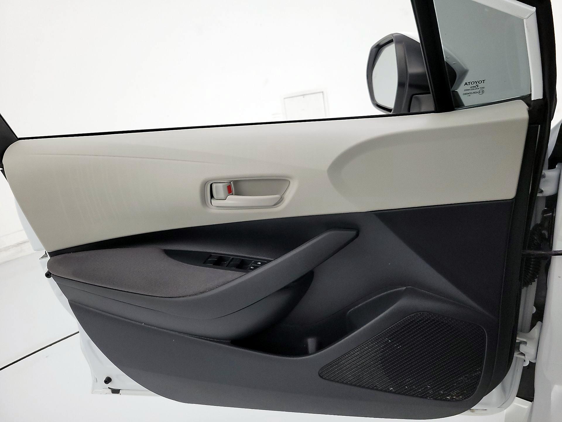 Thumbnail: 2025 Toyota Corolla - 12