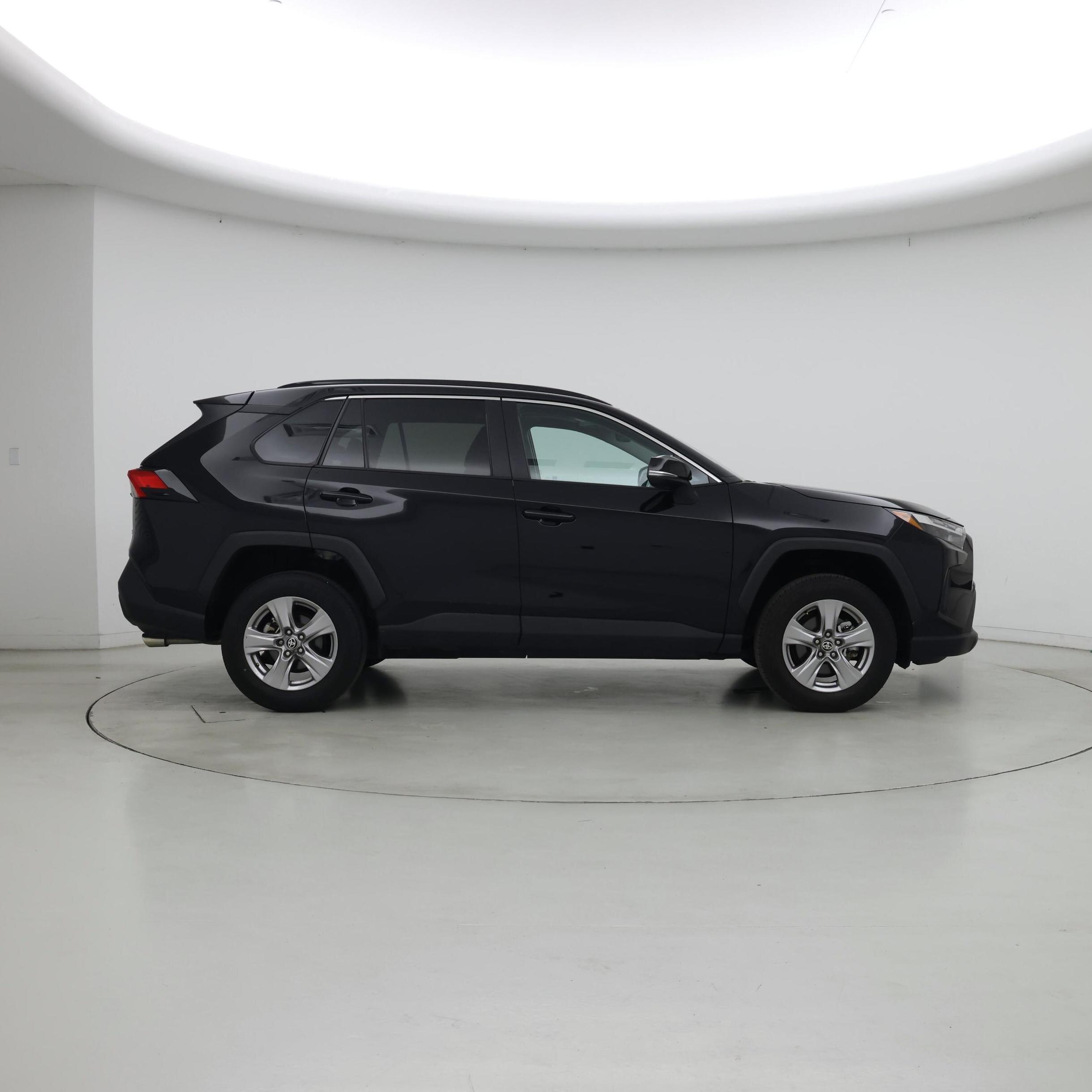 Thumbnail: 2024 Toyota RAV4 - 7