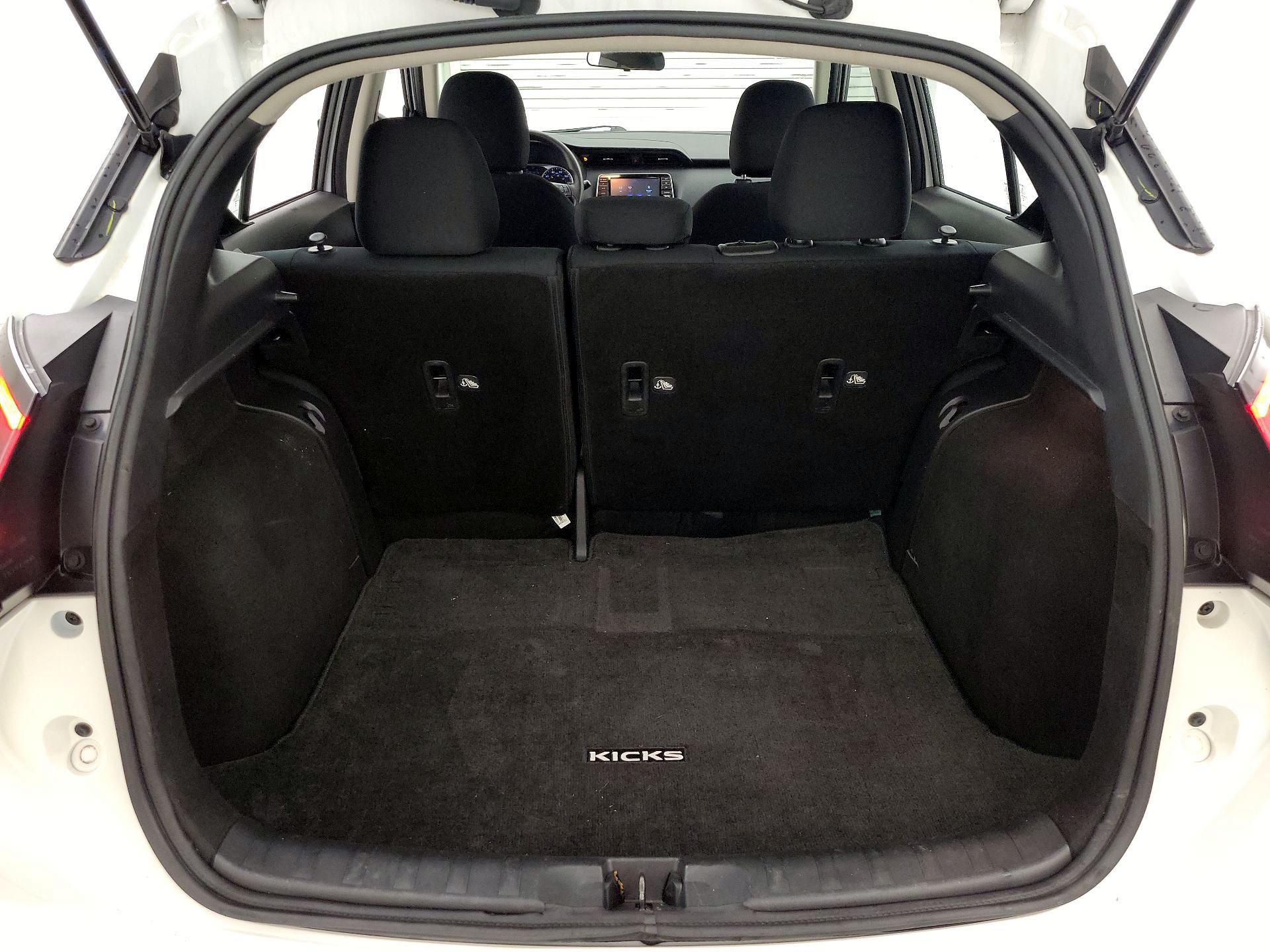 Thumbnail: 2023 Nissan Kicks - 20