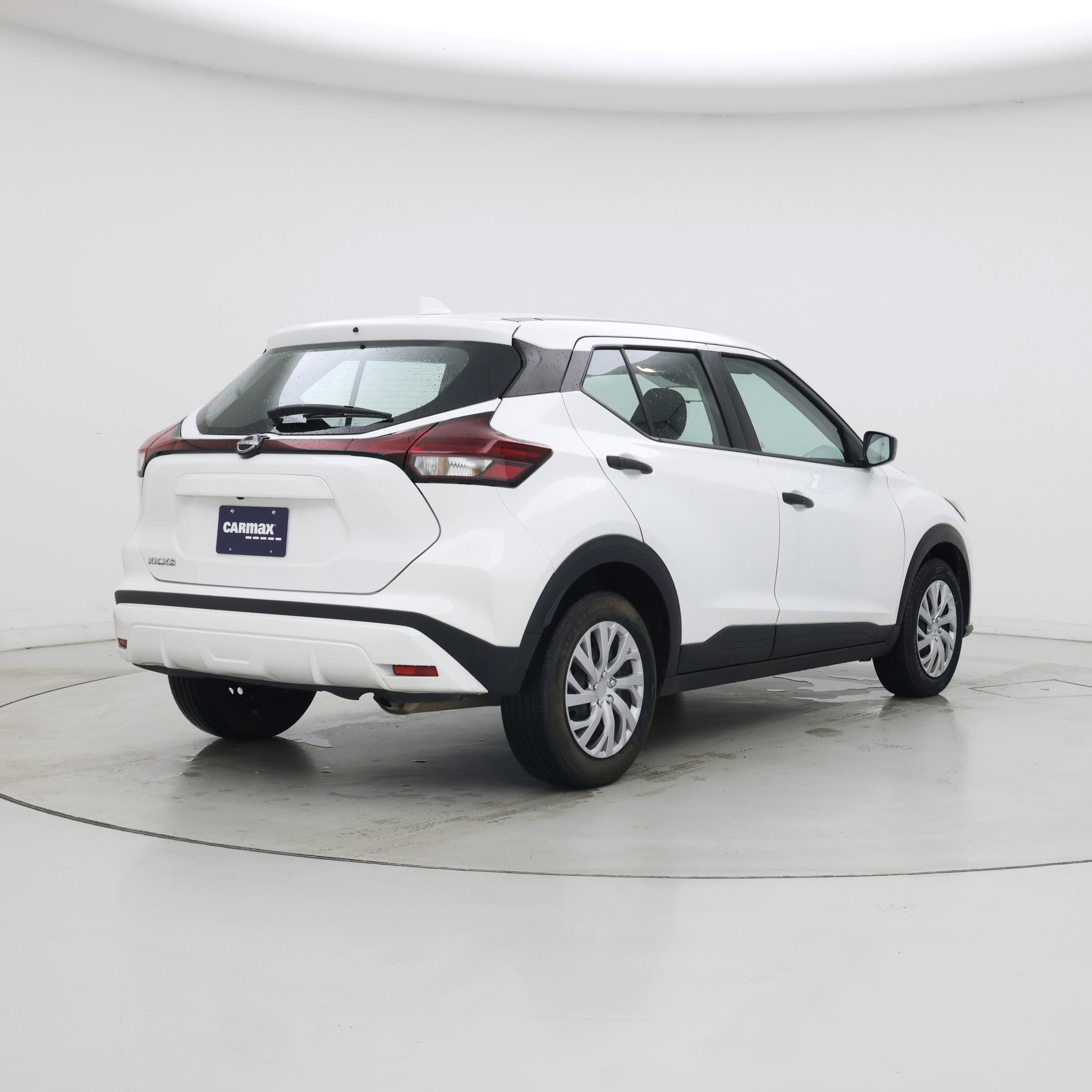 Thumbnail: 2023 Nissan Kicks - 8