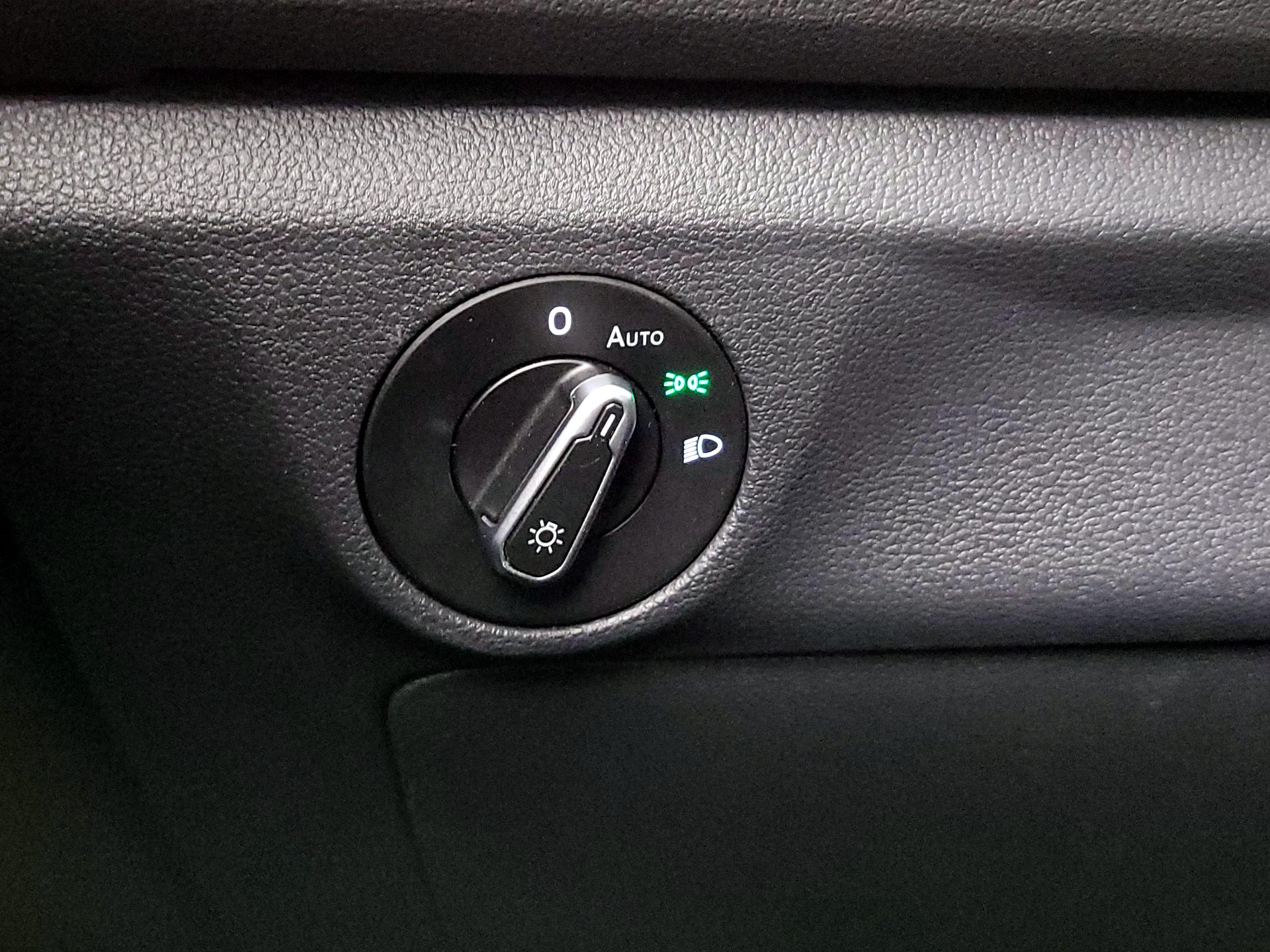 Thumbnail: 2024 Volkswagen Jetta - 13