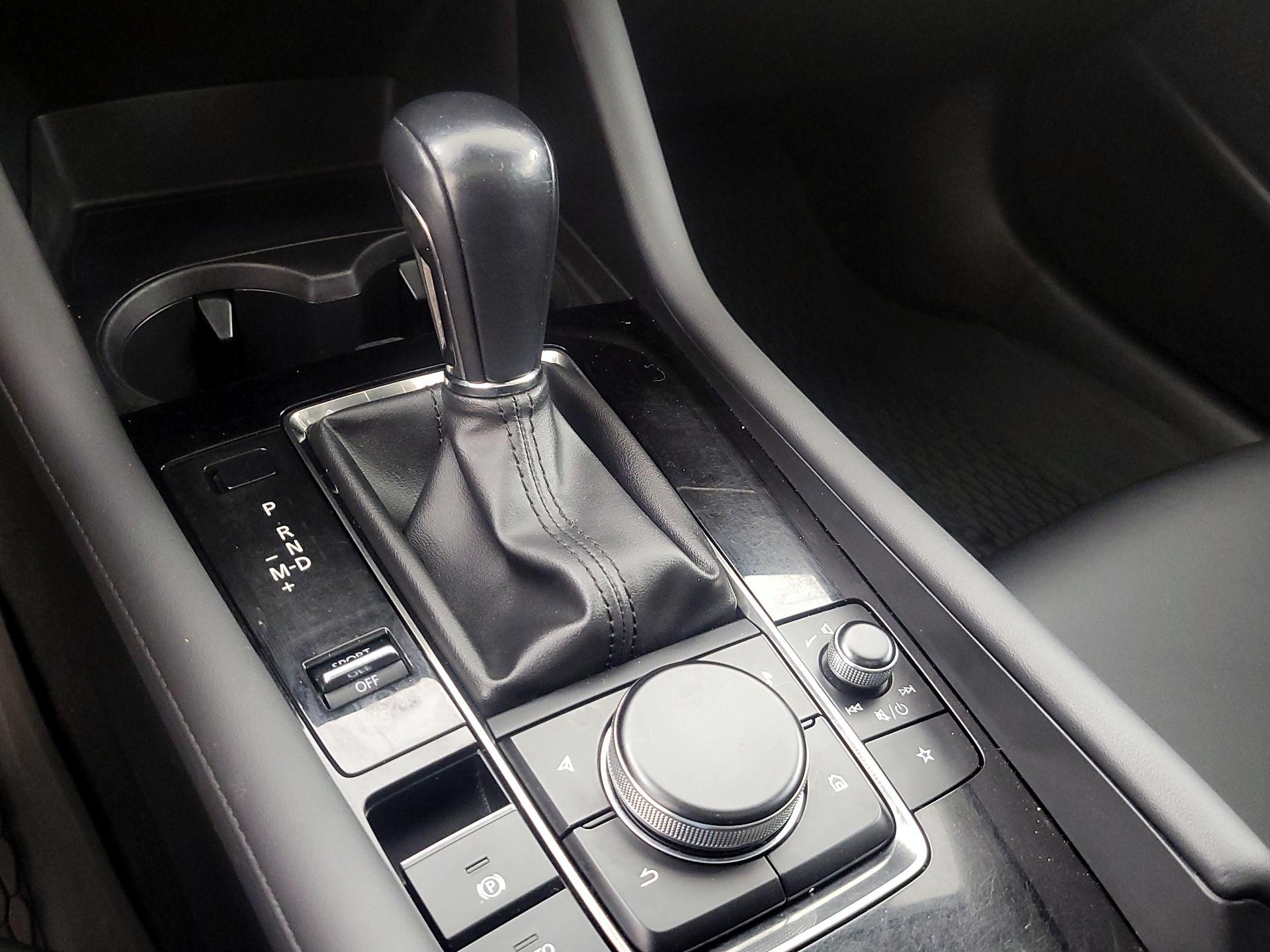 Thumbnail: 2021 Mazda Mazda3 - 18