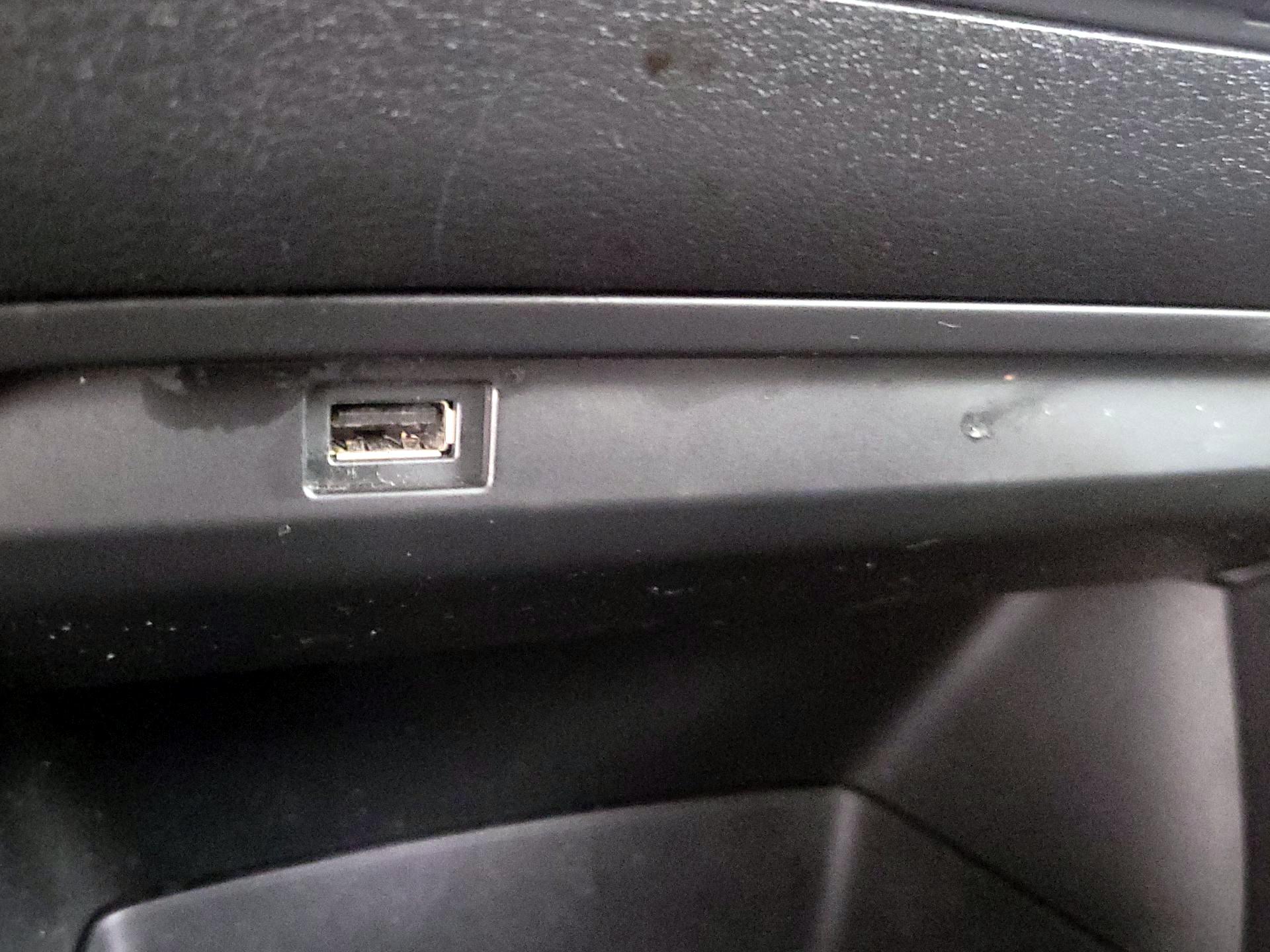 Thumbnail: 2021 Mazda Mazda3 - 19