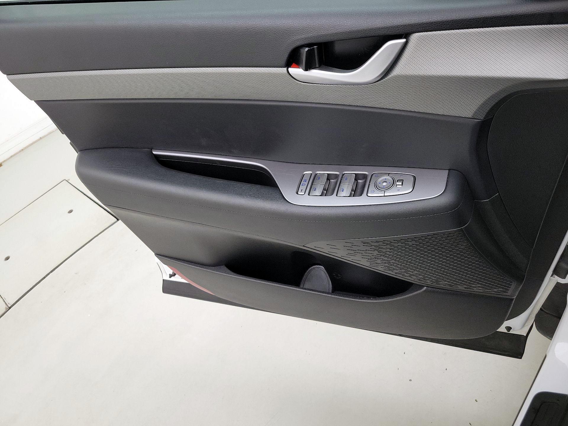 Thumbnail: 2025 Hyundai Palisade - 12