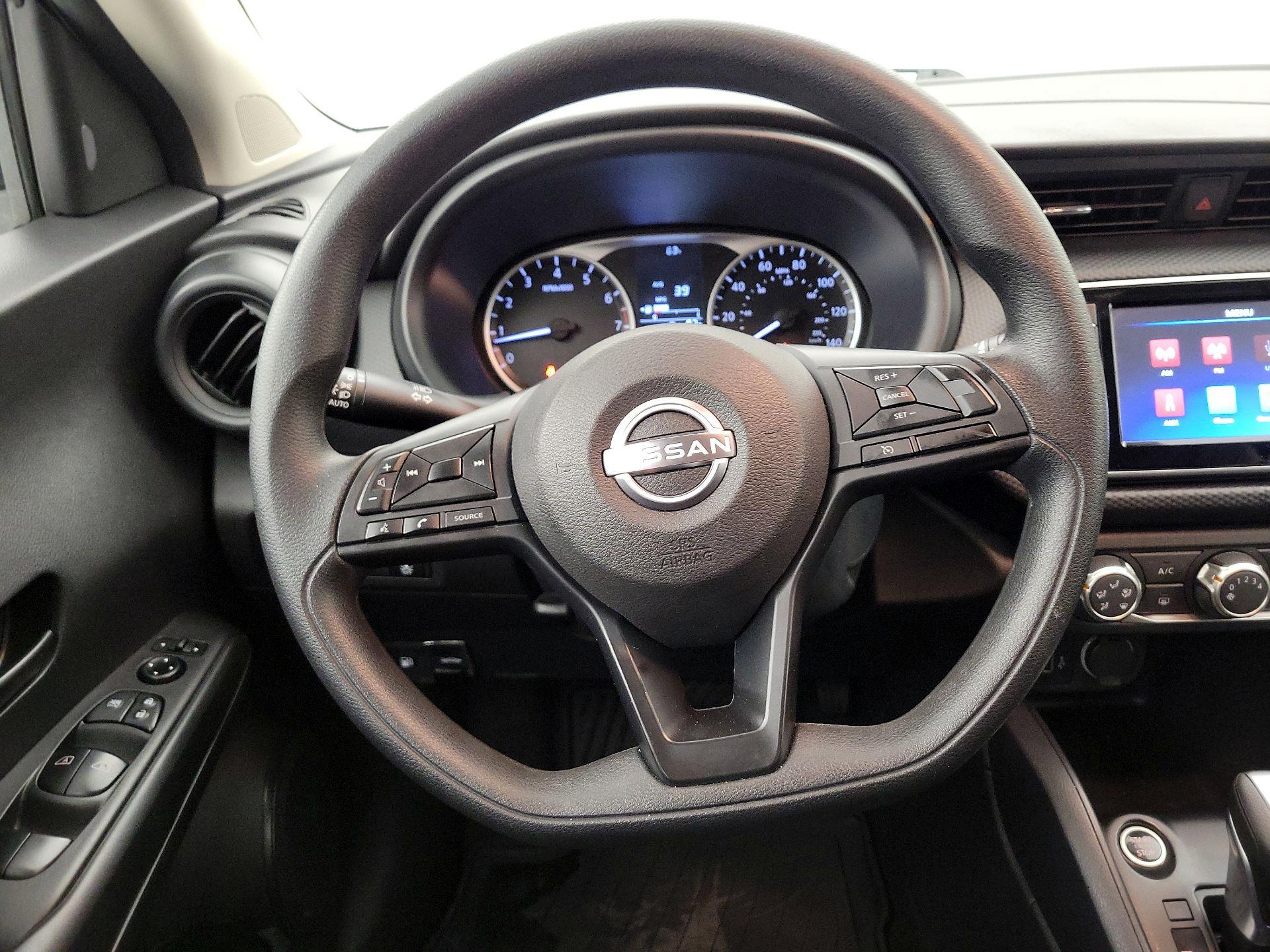 Thumbnail: 2024 Nissan Kicks - 10