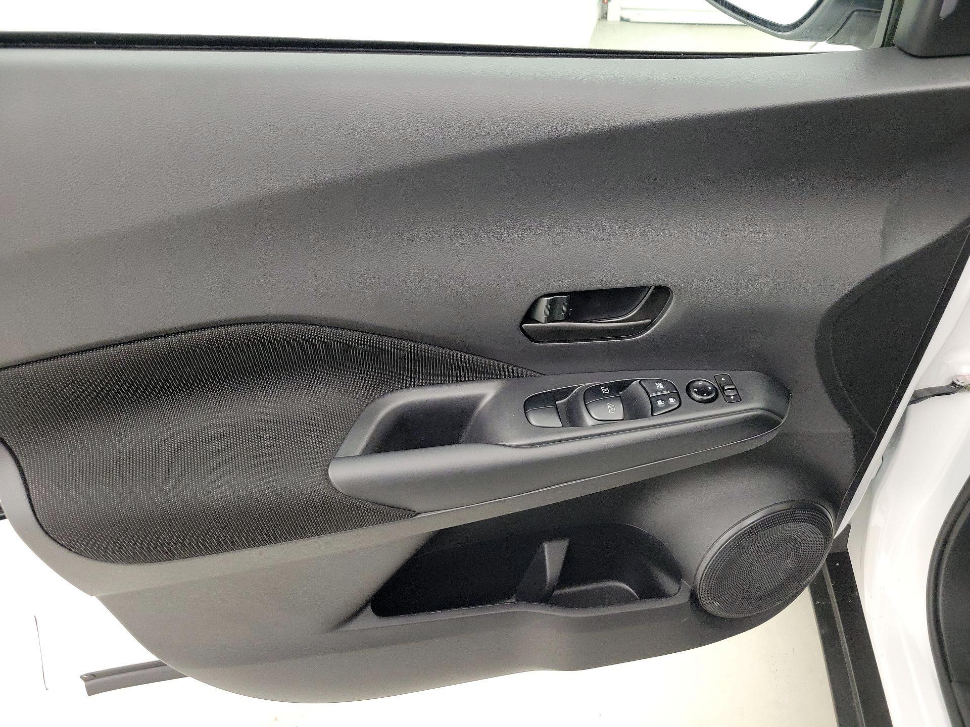 Thumbnail: 2024 Nissan Kicks - 12