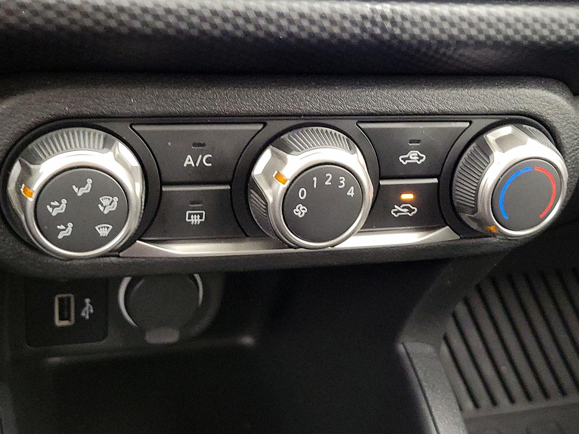 Thumbnail: 2024 Nissan Kicks - 16