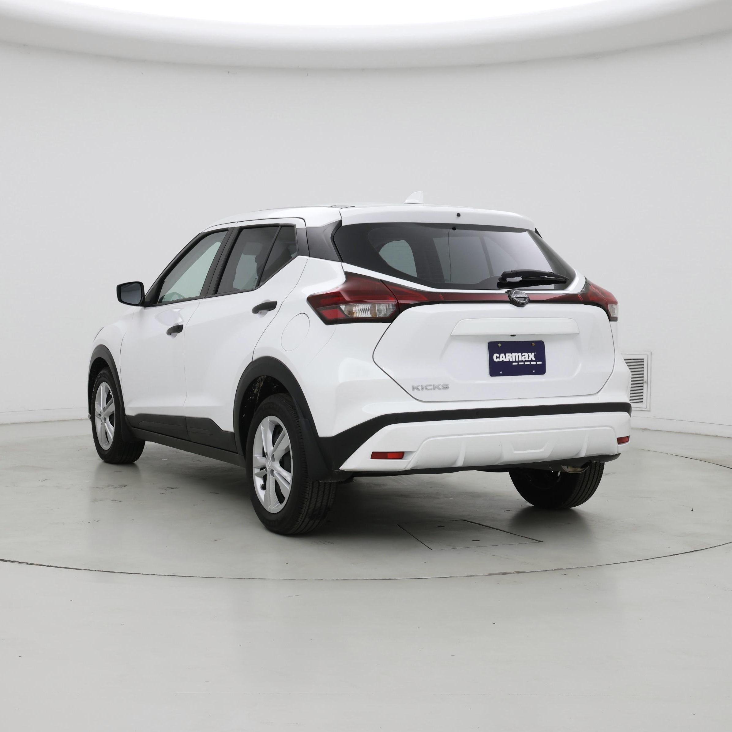 Thumbnail: 2024 Nissan Kicks - 2