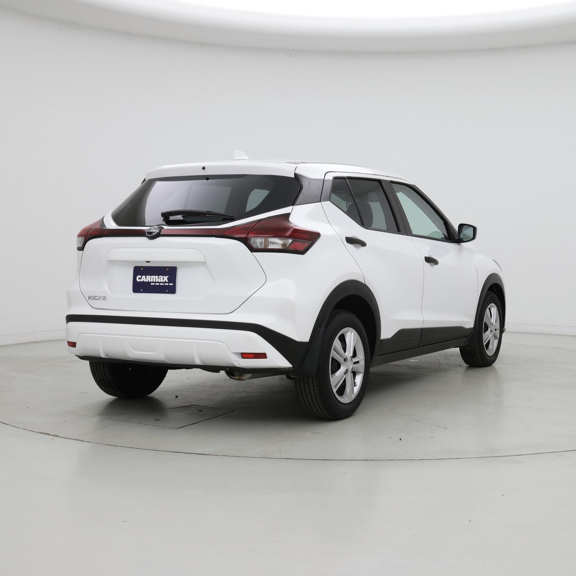 Thumbnail: 2024 Nissan Kicks - 8