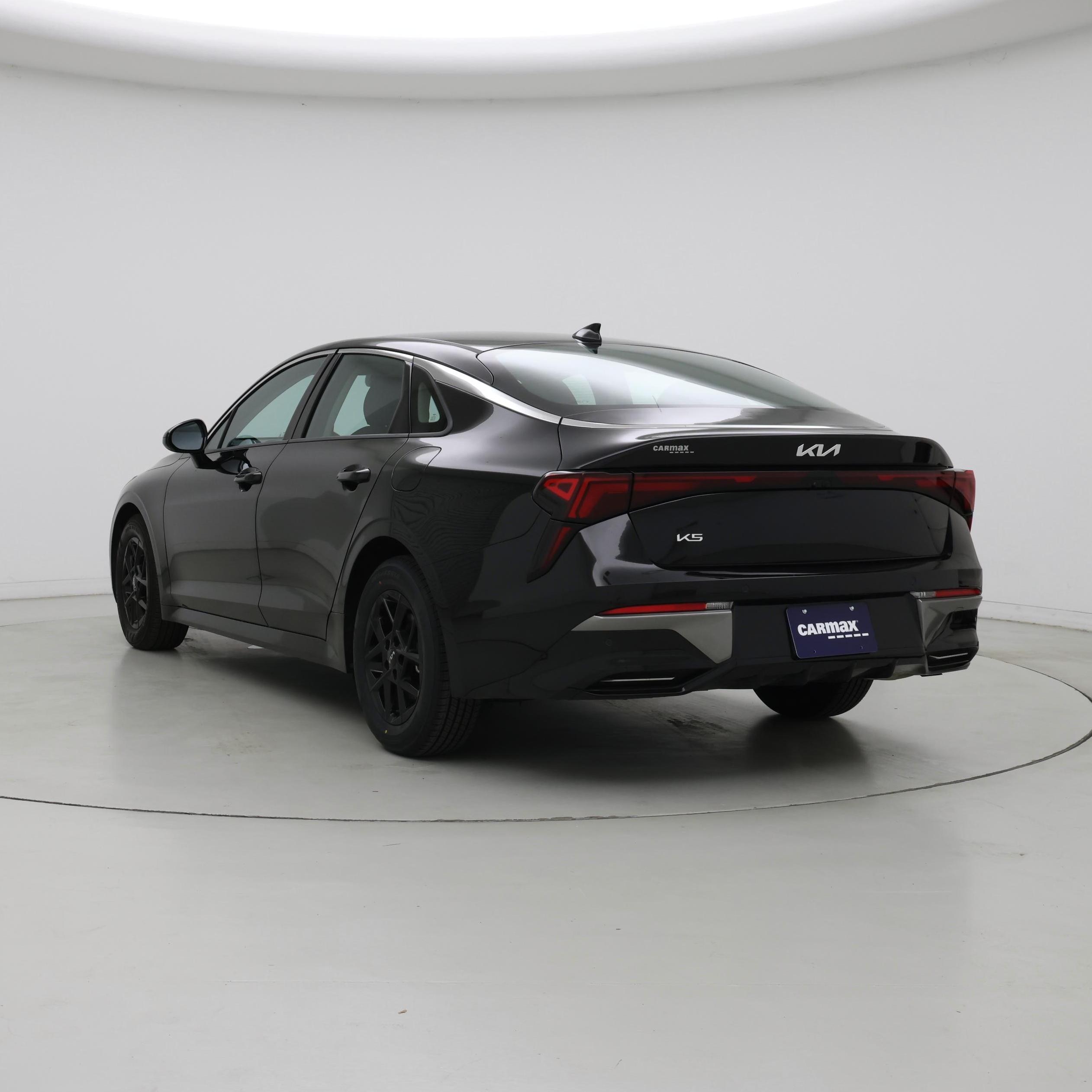 Thumbnail: 2025 Kia K5 - 2