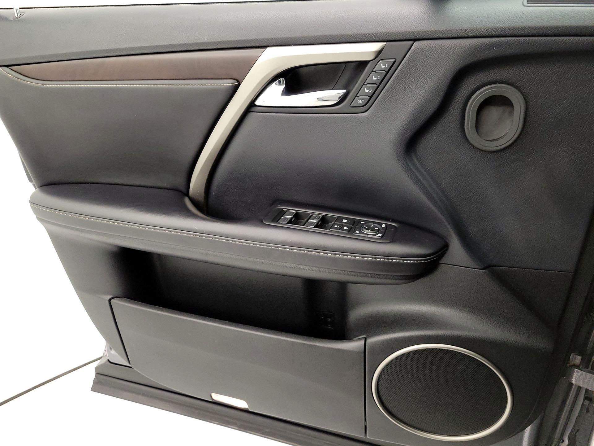 Thumbnail: 2020 Lexus RX - 12