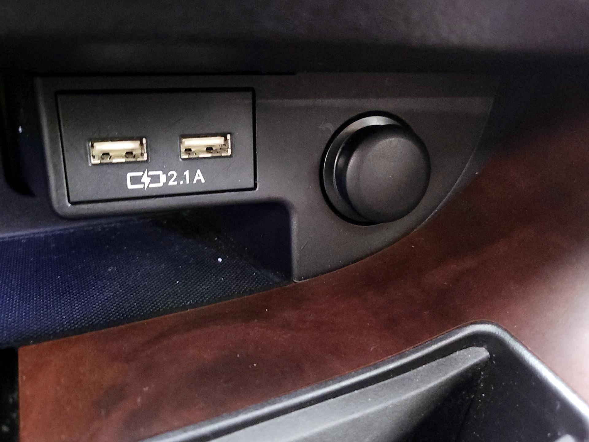 Thumbnail: 2020 Lexus RX - 19