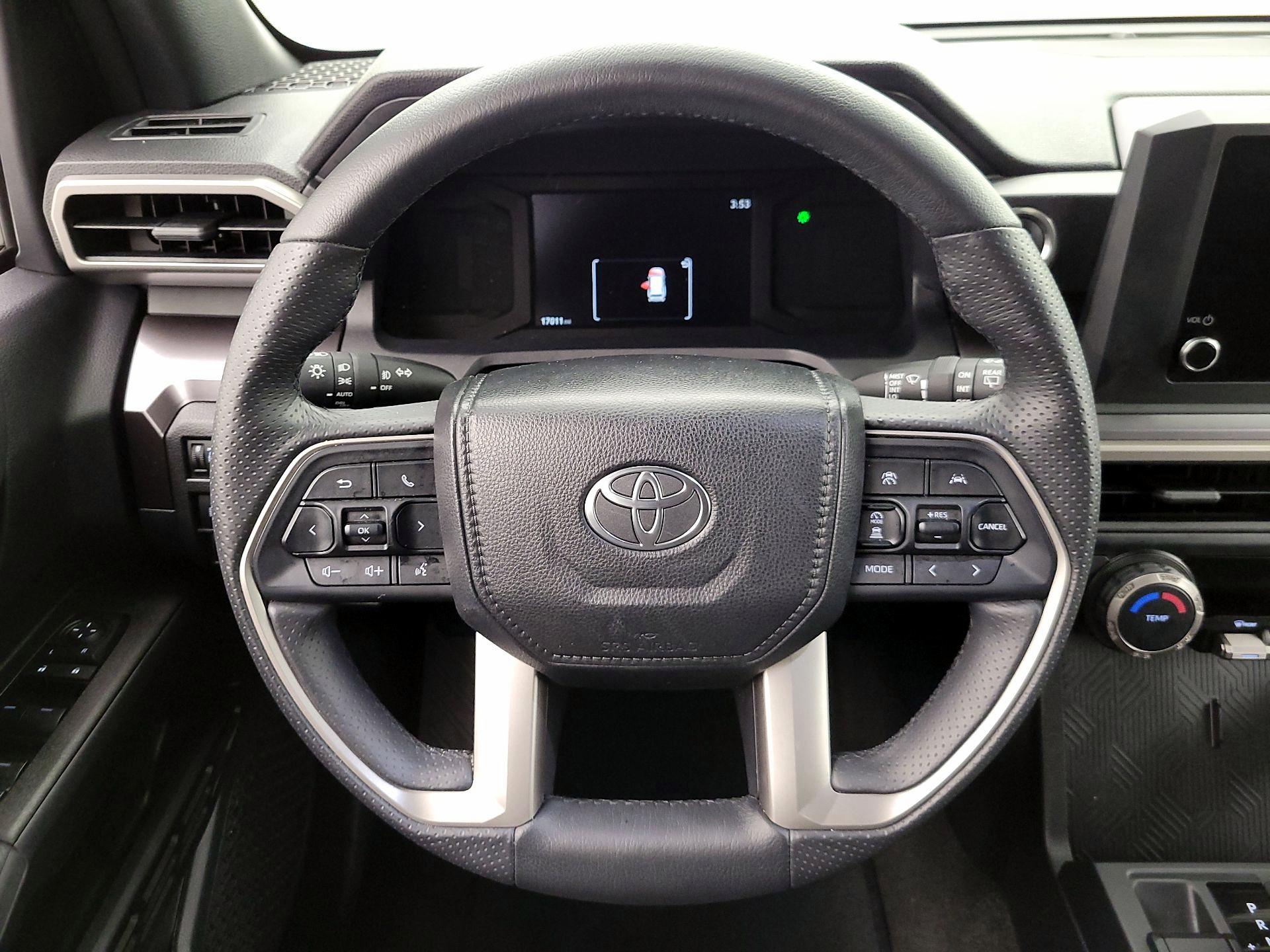 Thumbnail: 2025 Toyota 4Runner - 10