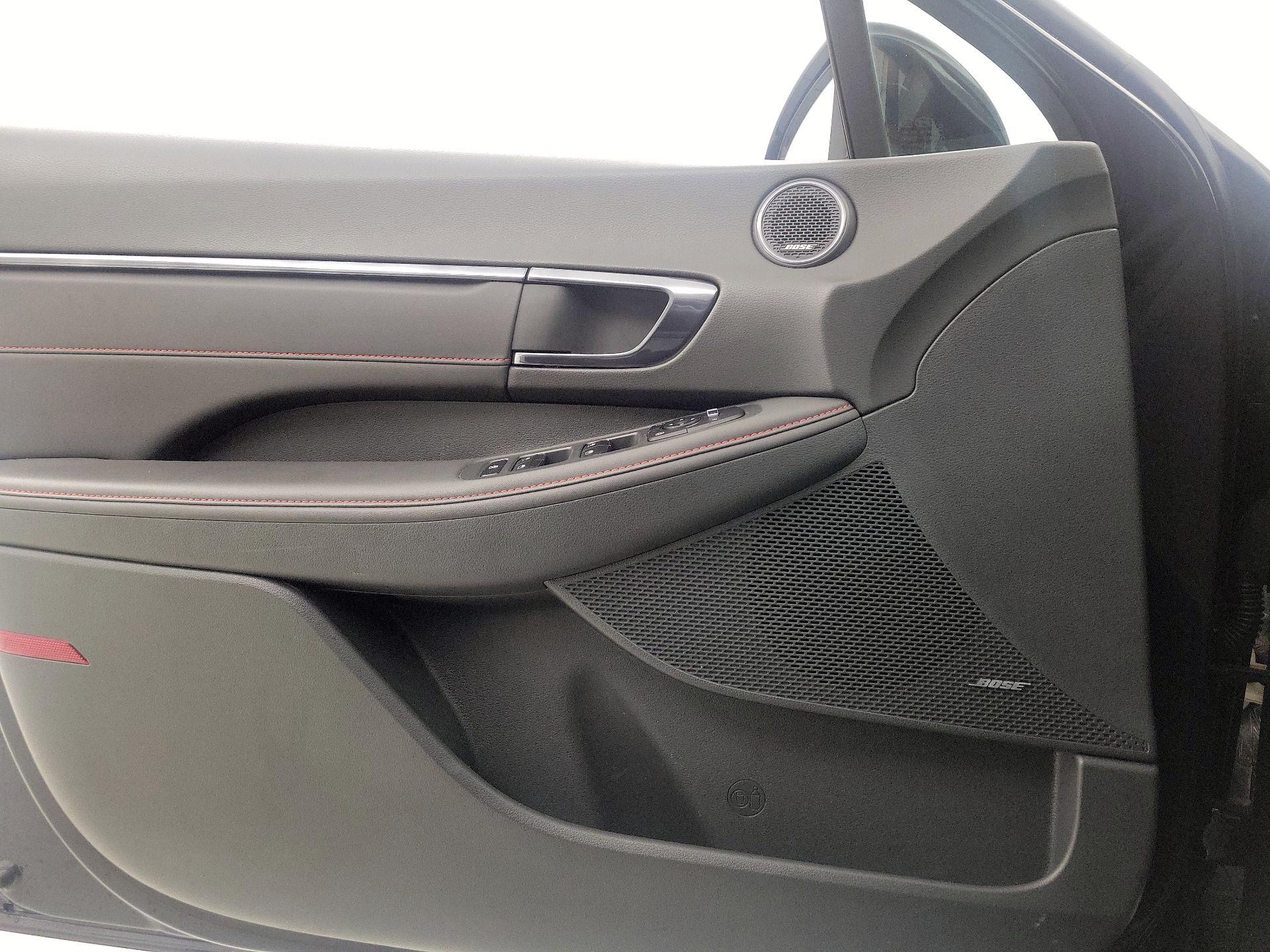 Thumbnail: 2023 Hyundai Sonata - 12