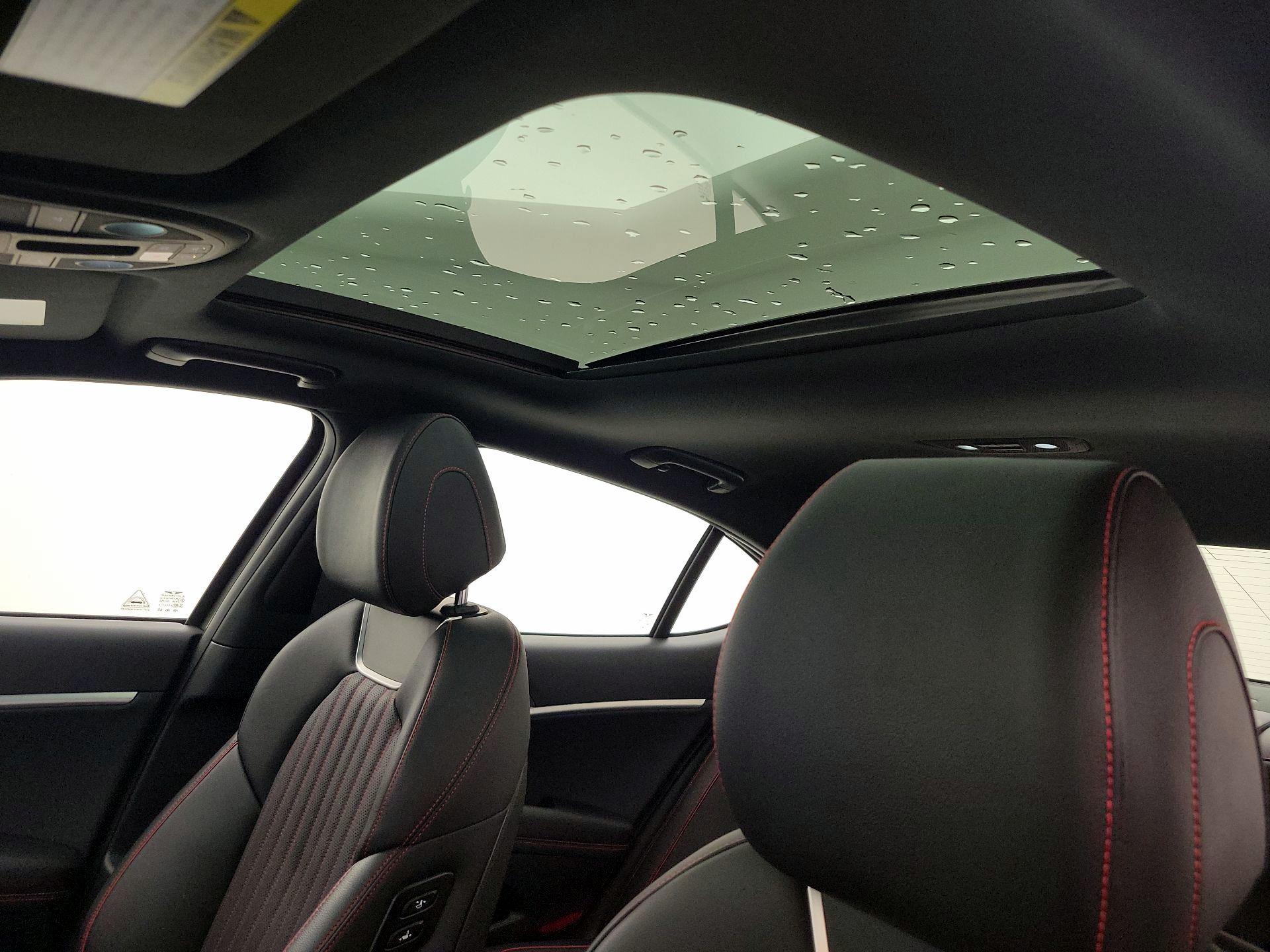 Thumbnail: 2025 Genesis G70 - 20