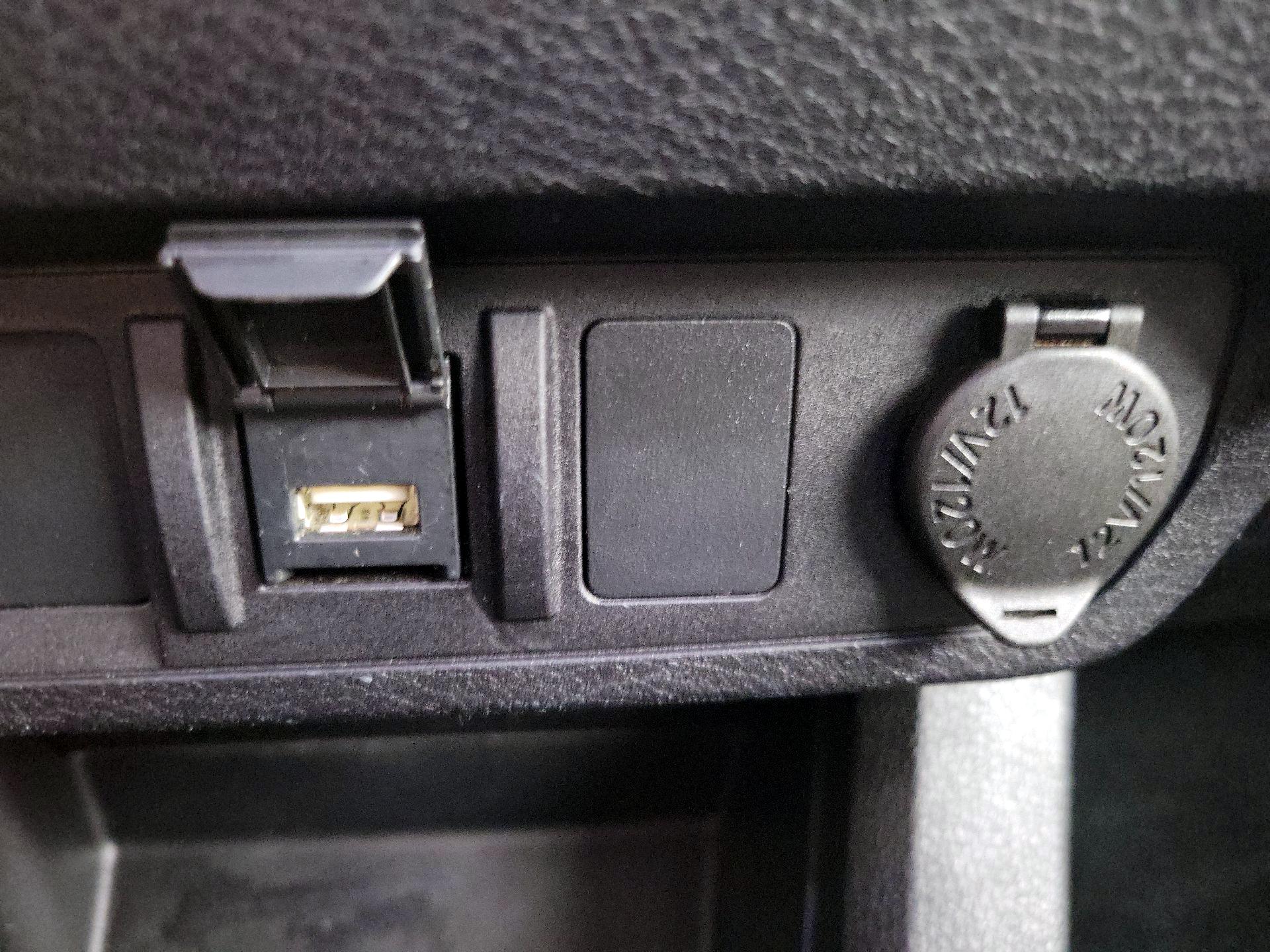 Thumbnail: 2023 Toyota Tacoma - 18