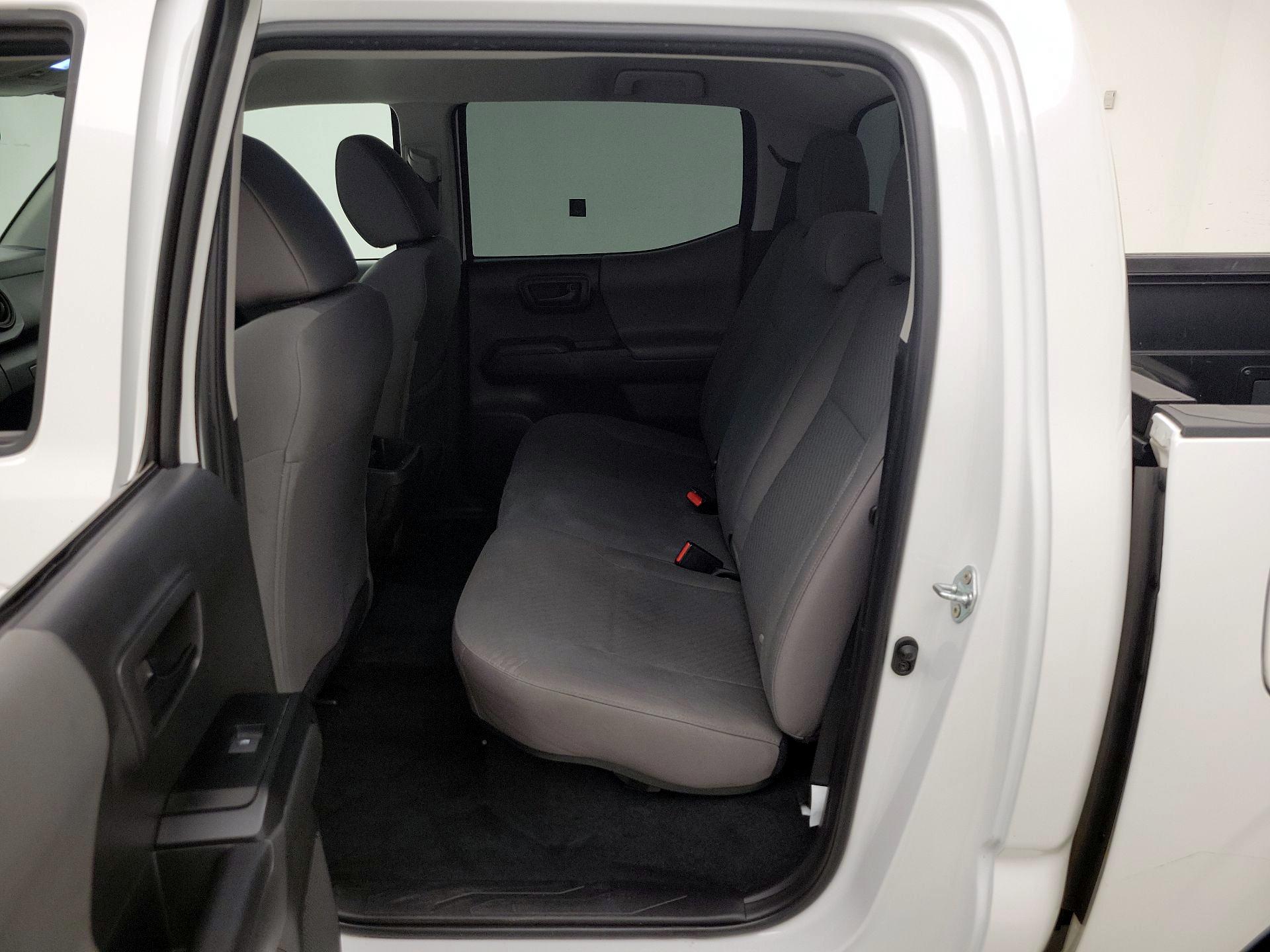 Thumbnail: 2023 Toyota Tacoma - 19