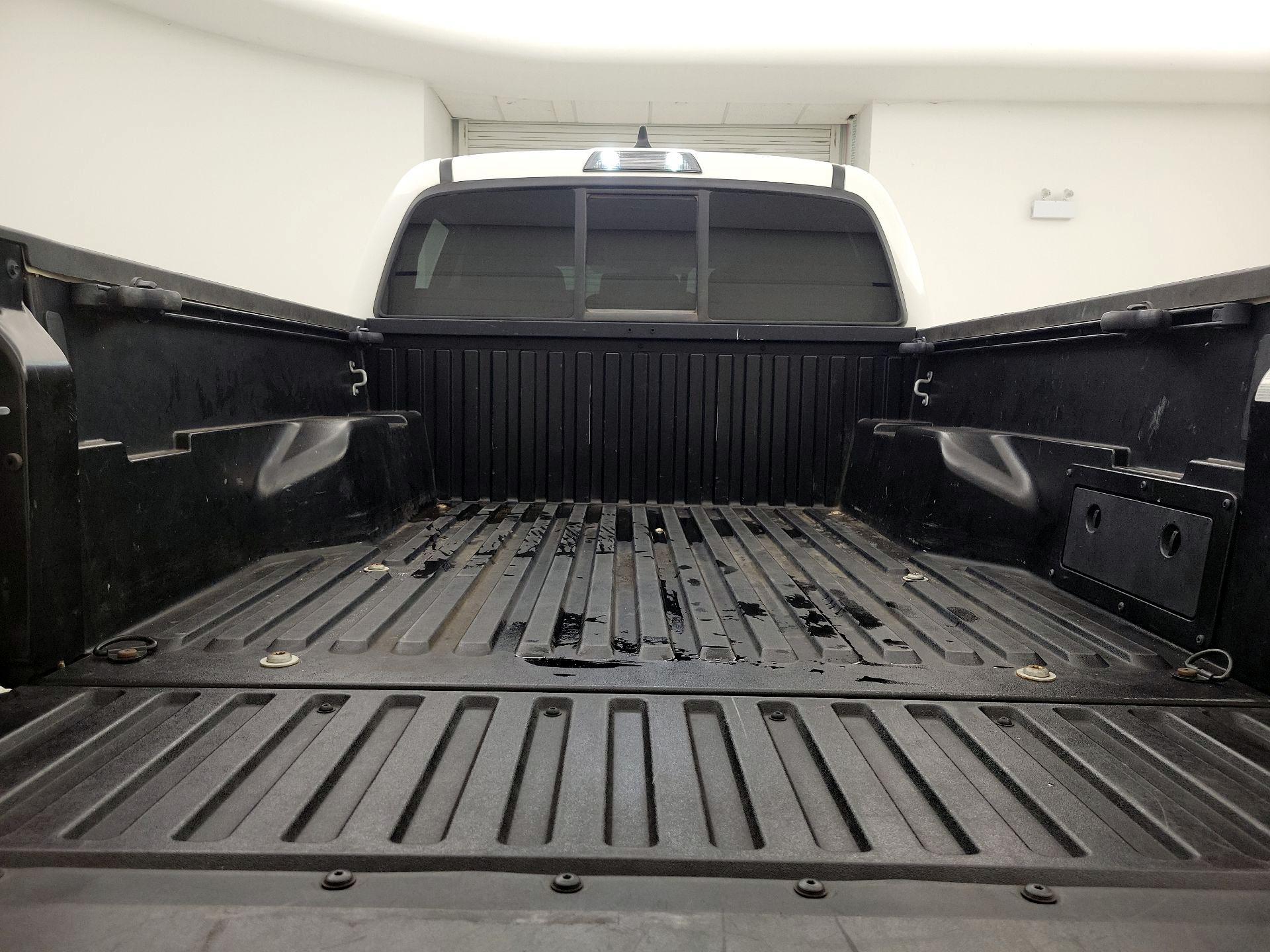 Thumbnail: 2023 Toyota Tacoma - 20