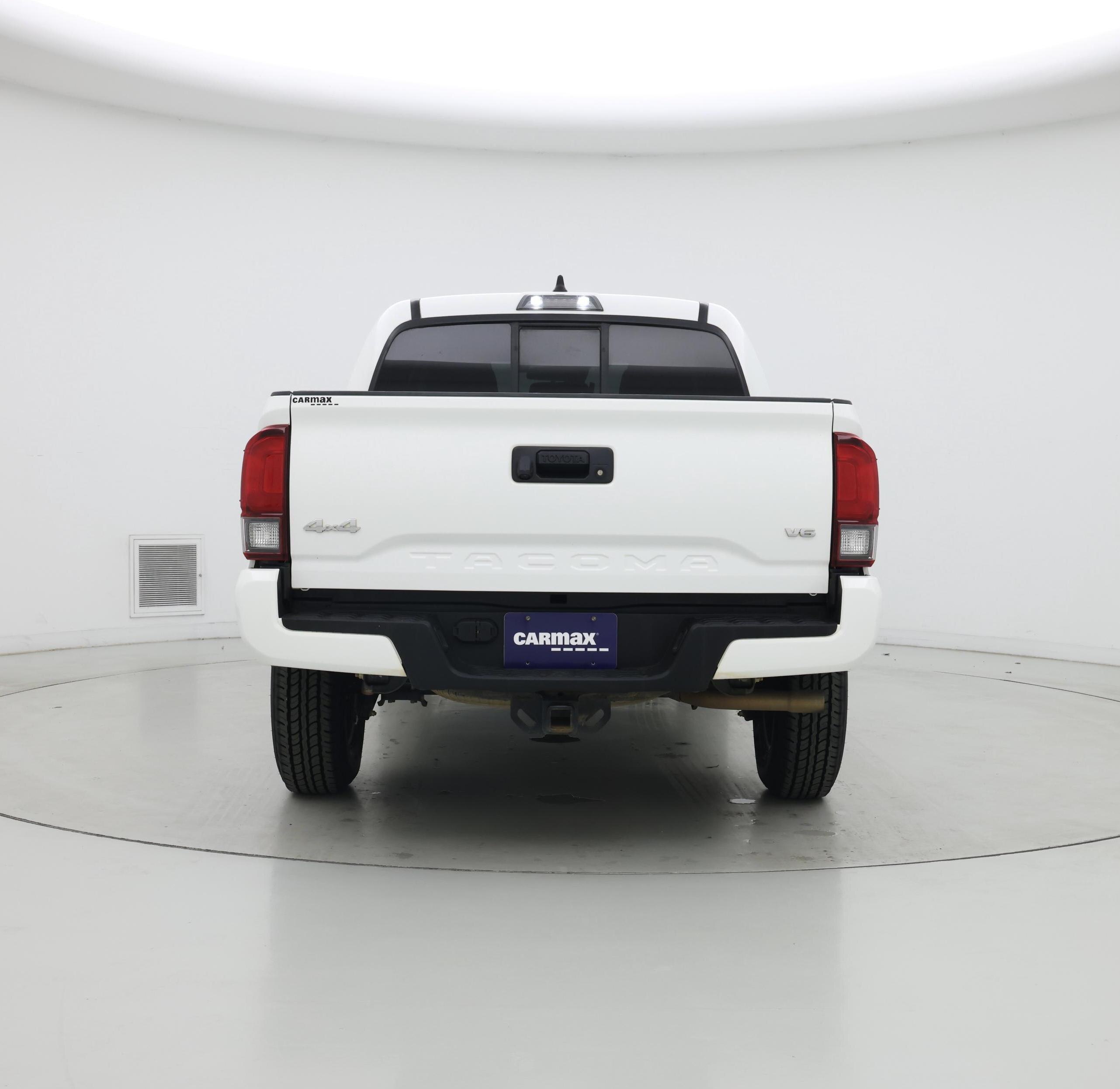 Thumbnail: 2023 Toyota Tacoma - 6