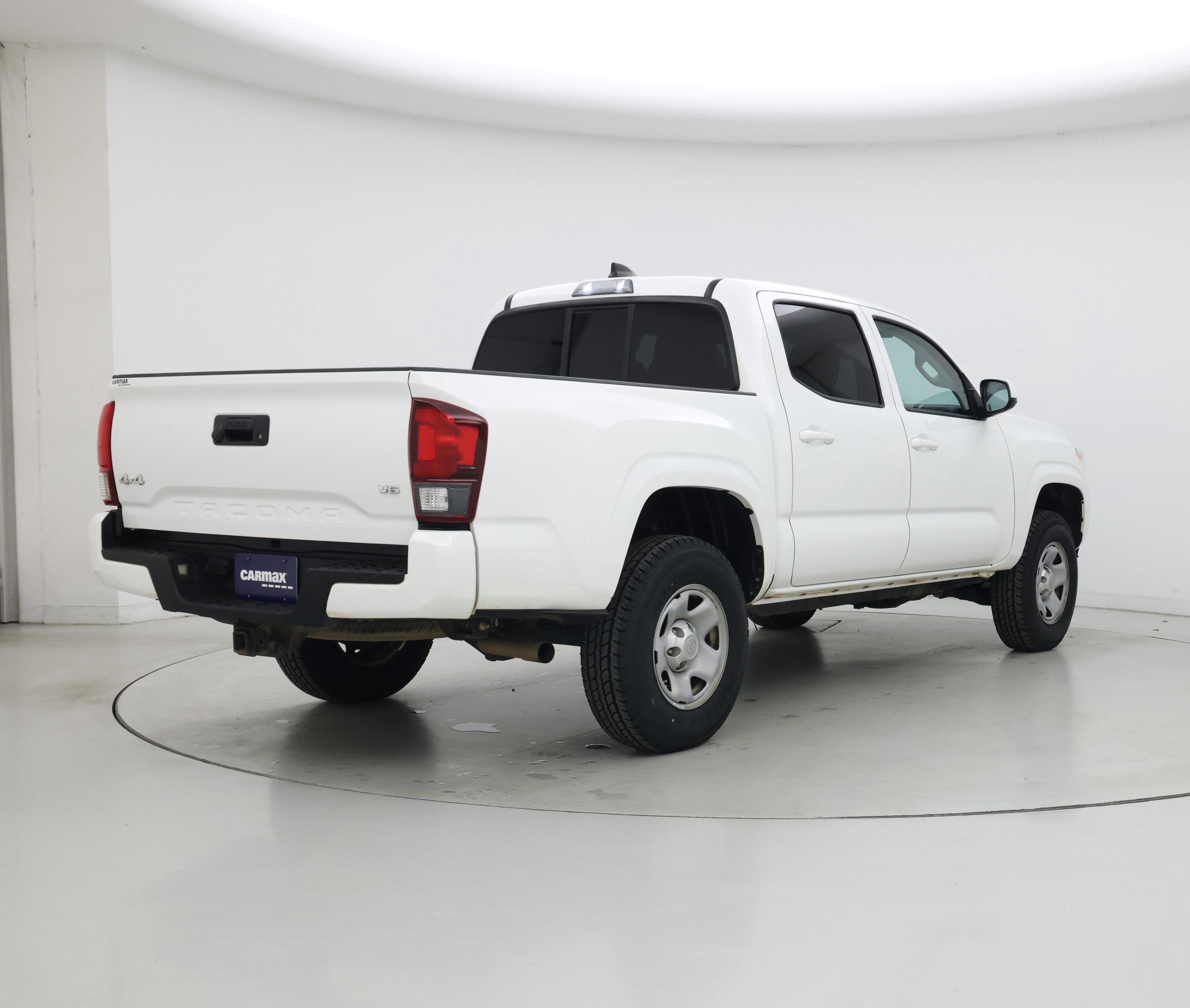 Thumbnail: 2023 Toyota Tacoma - 8