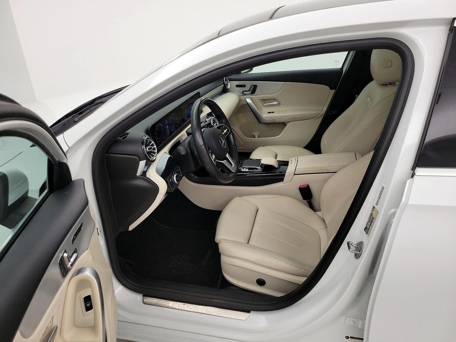 Thumbnail: 2020 Mercedes-Benz A-Class - 11