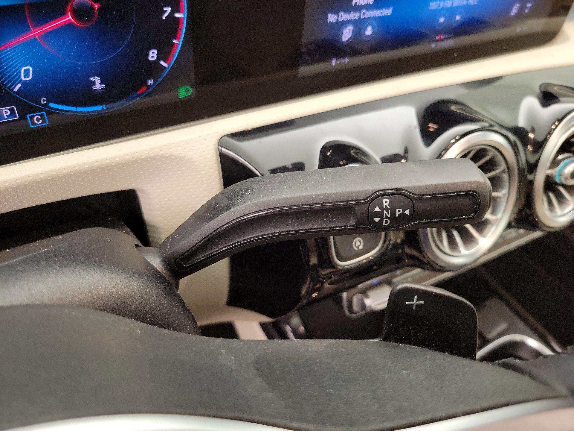 Thumbnail: 2020 Mercedes-Benz A-Class - 17