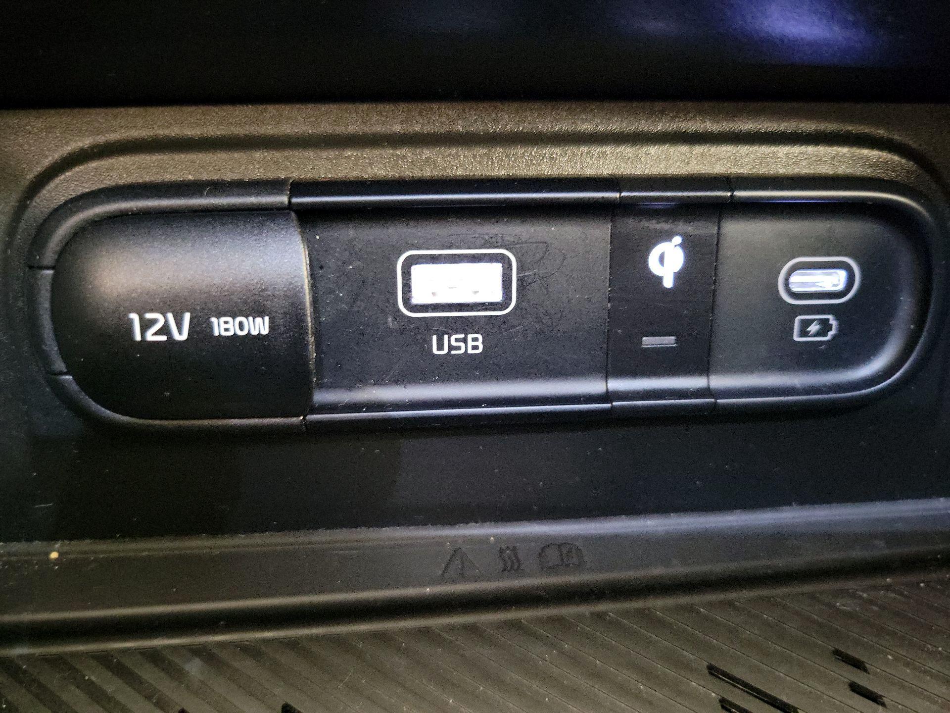 Thumbnail: 2025 Kia Sportage - 19