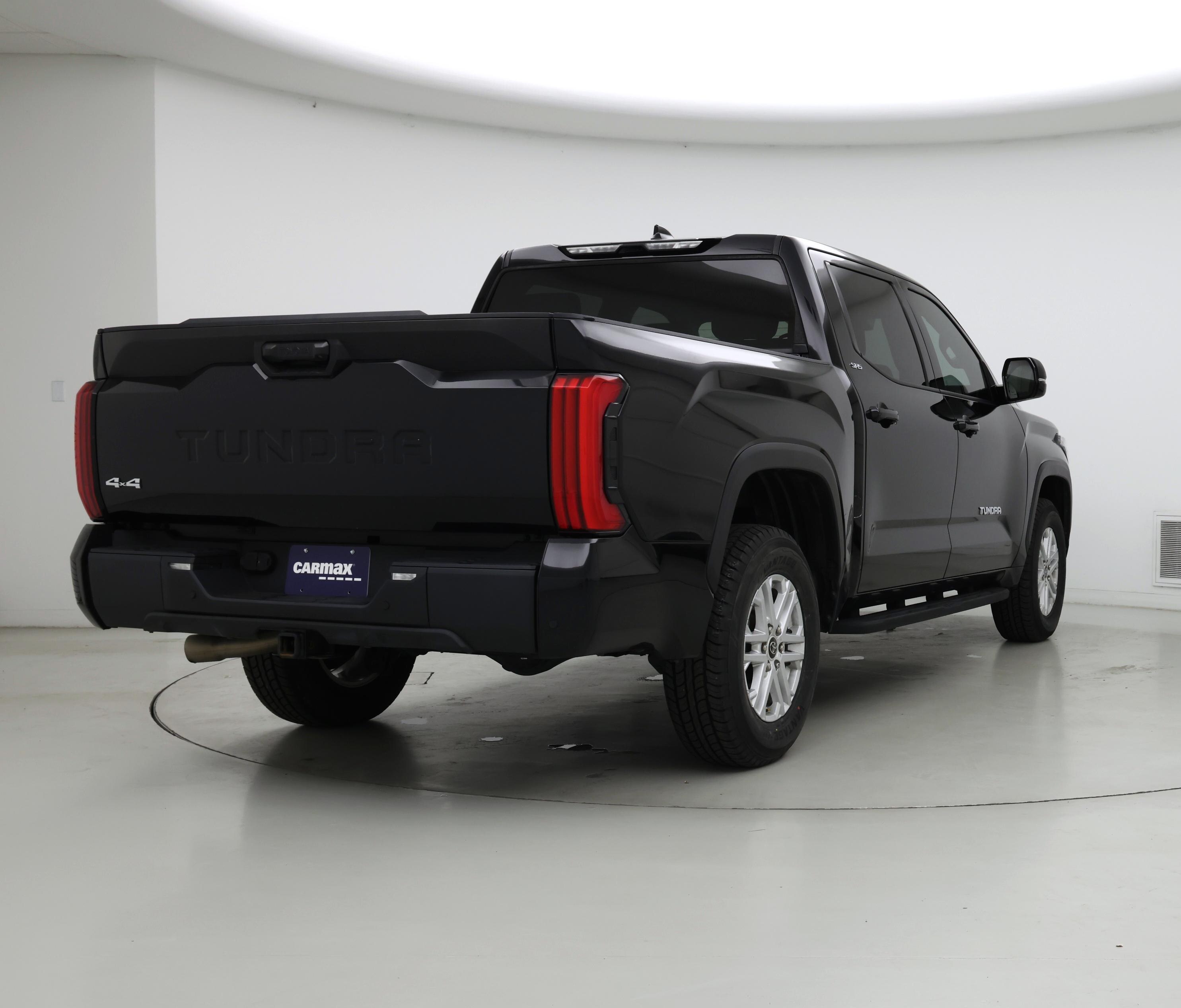 Thumbnail: 2023 Toyota Tundra - 8