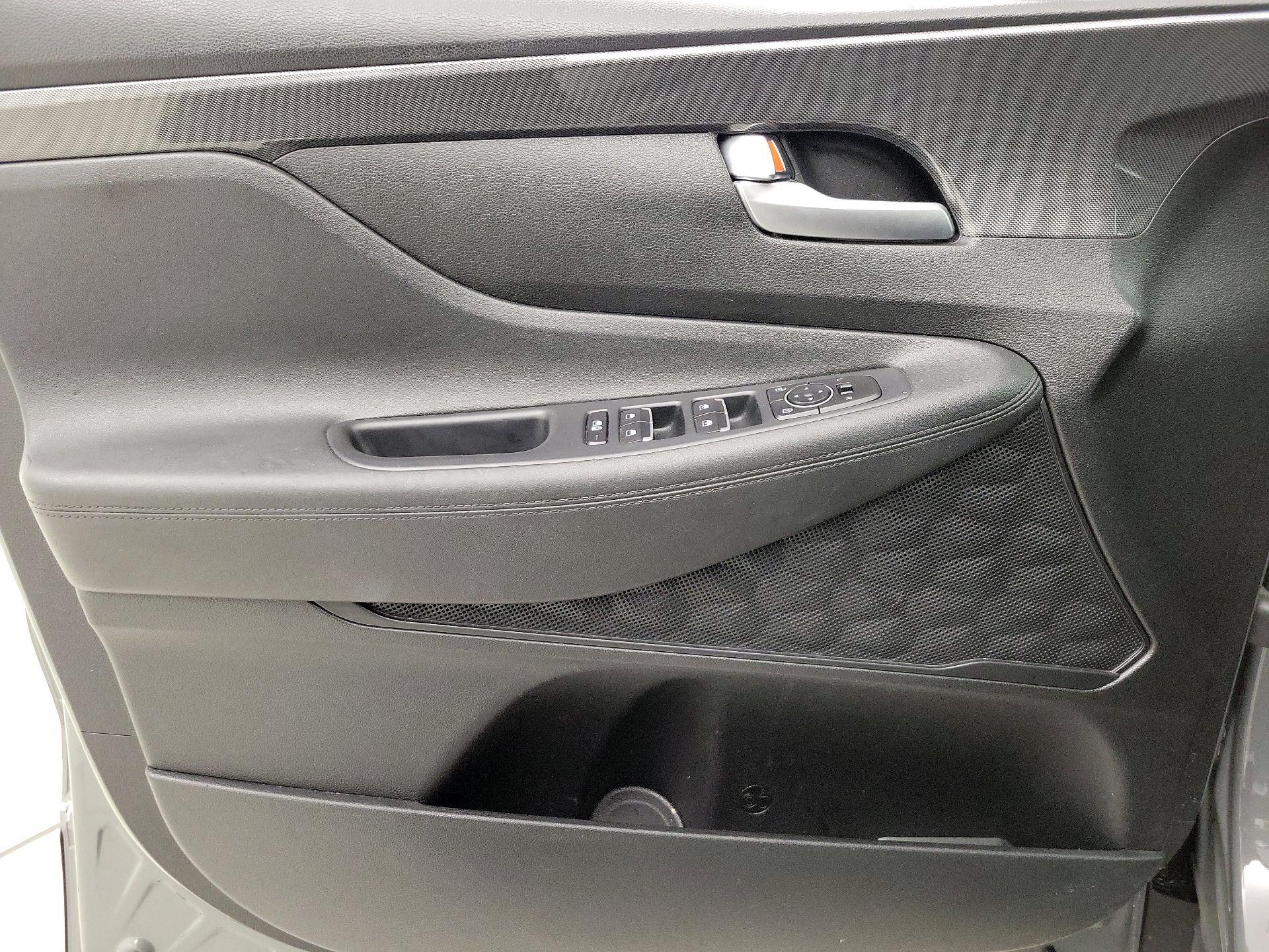 Thumbnail: 2023 Hyundai Santa Fe - 12